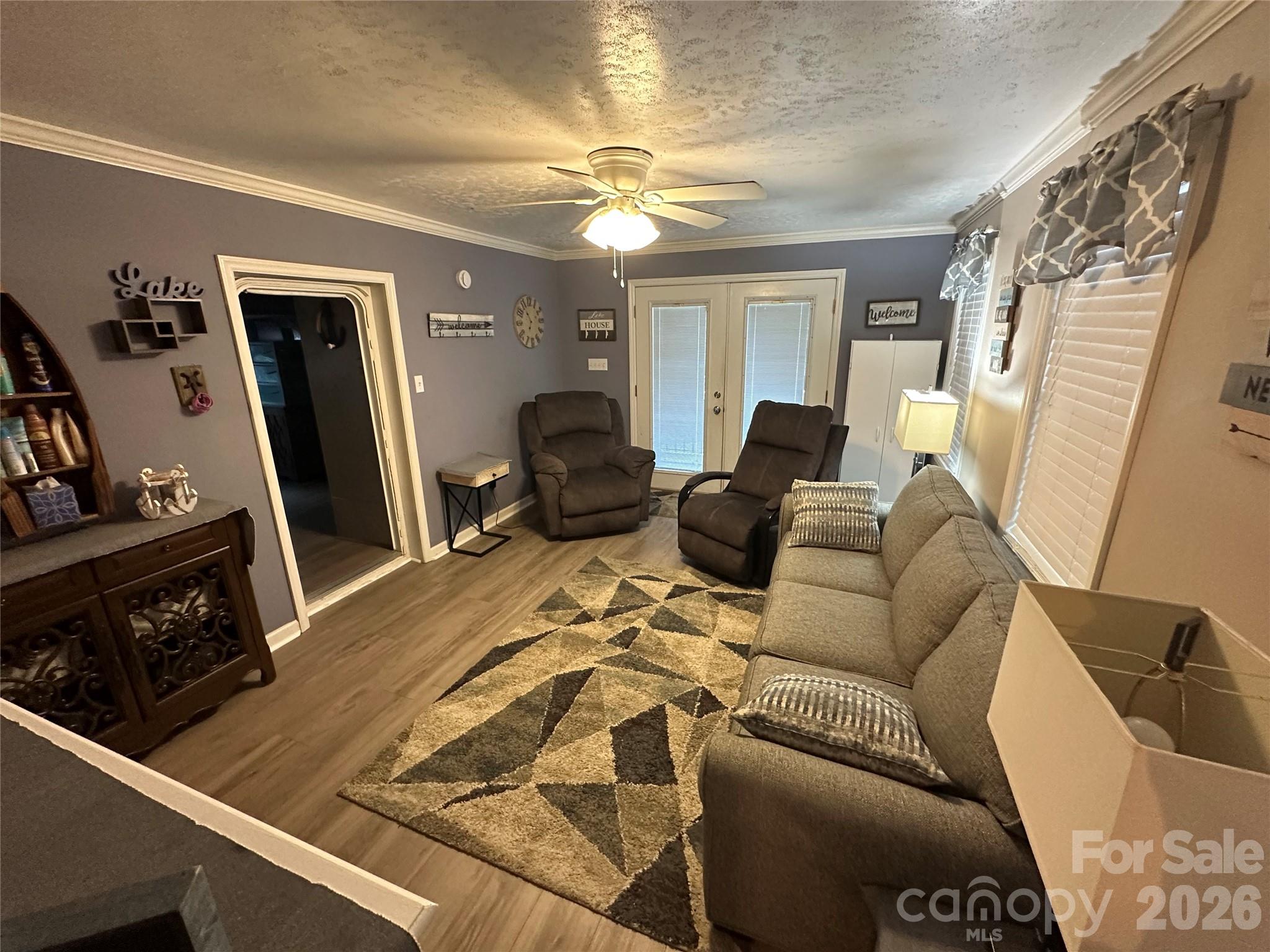138 Marina Drive — New London