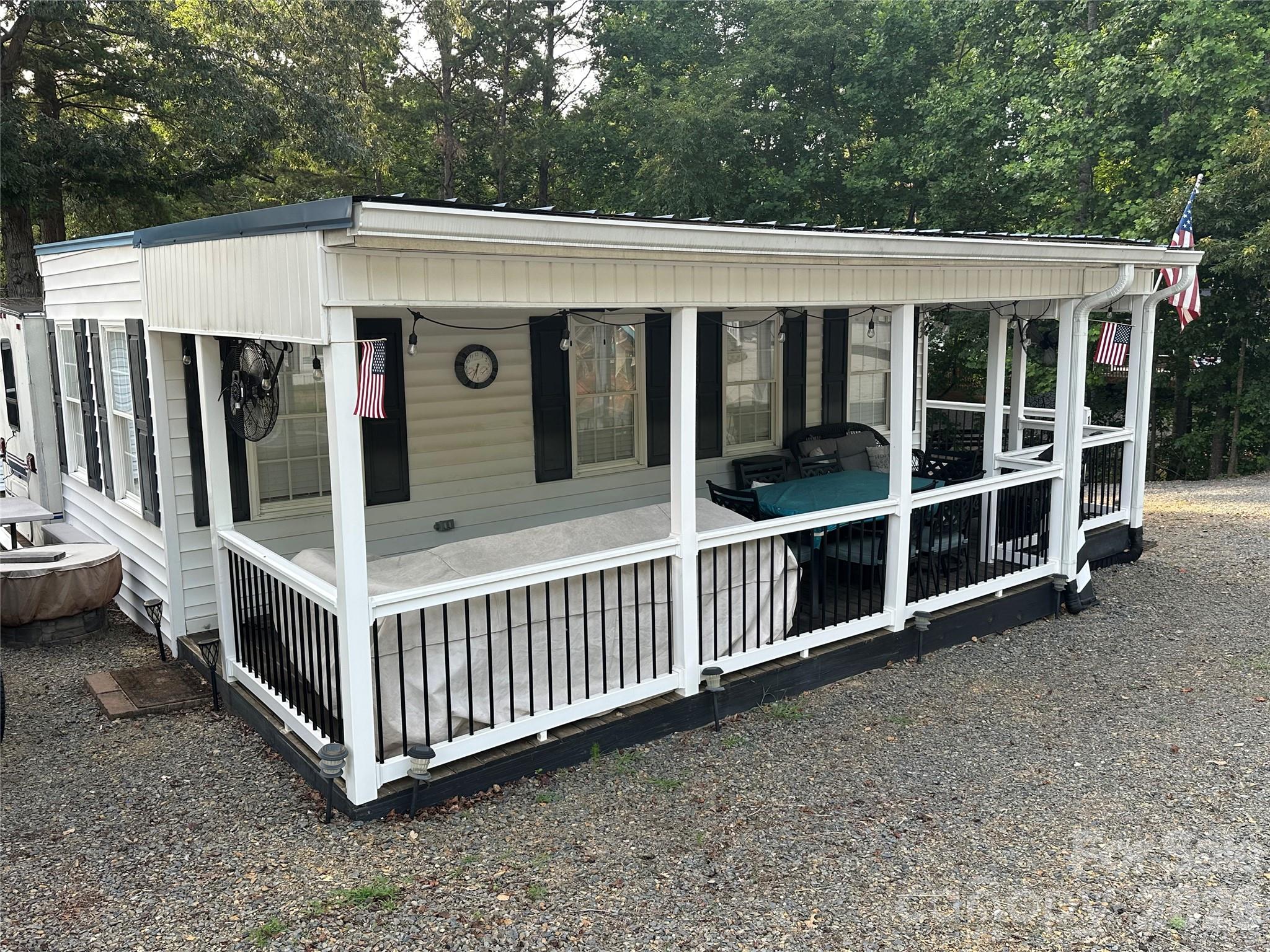 138 Marina Drive — New London