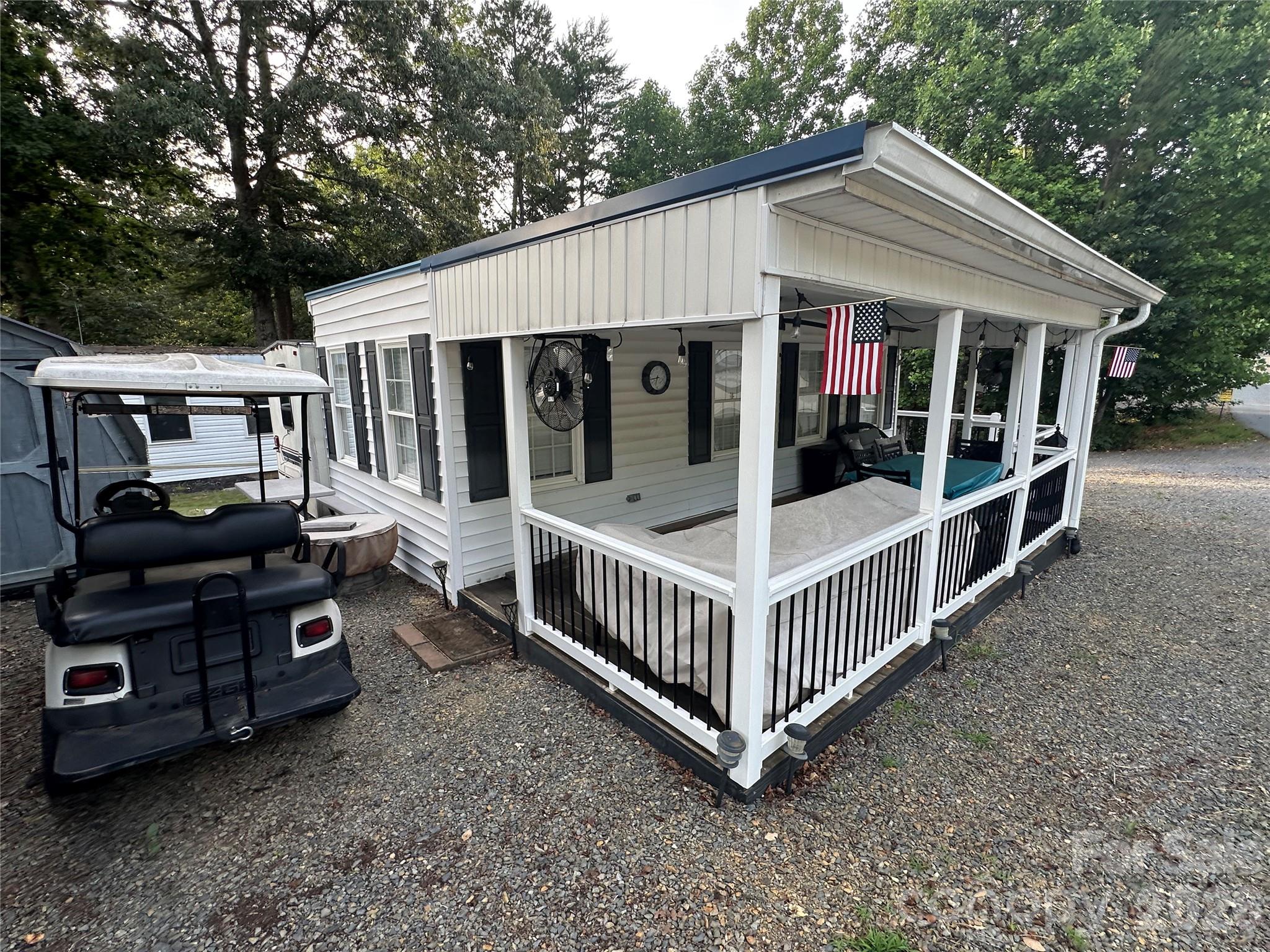 138 Marina Drive — New London