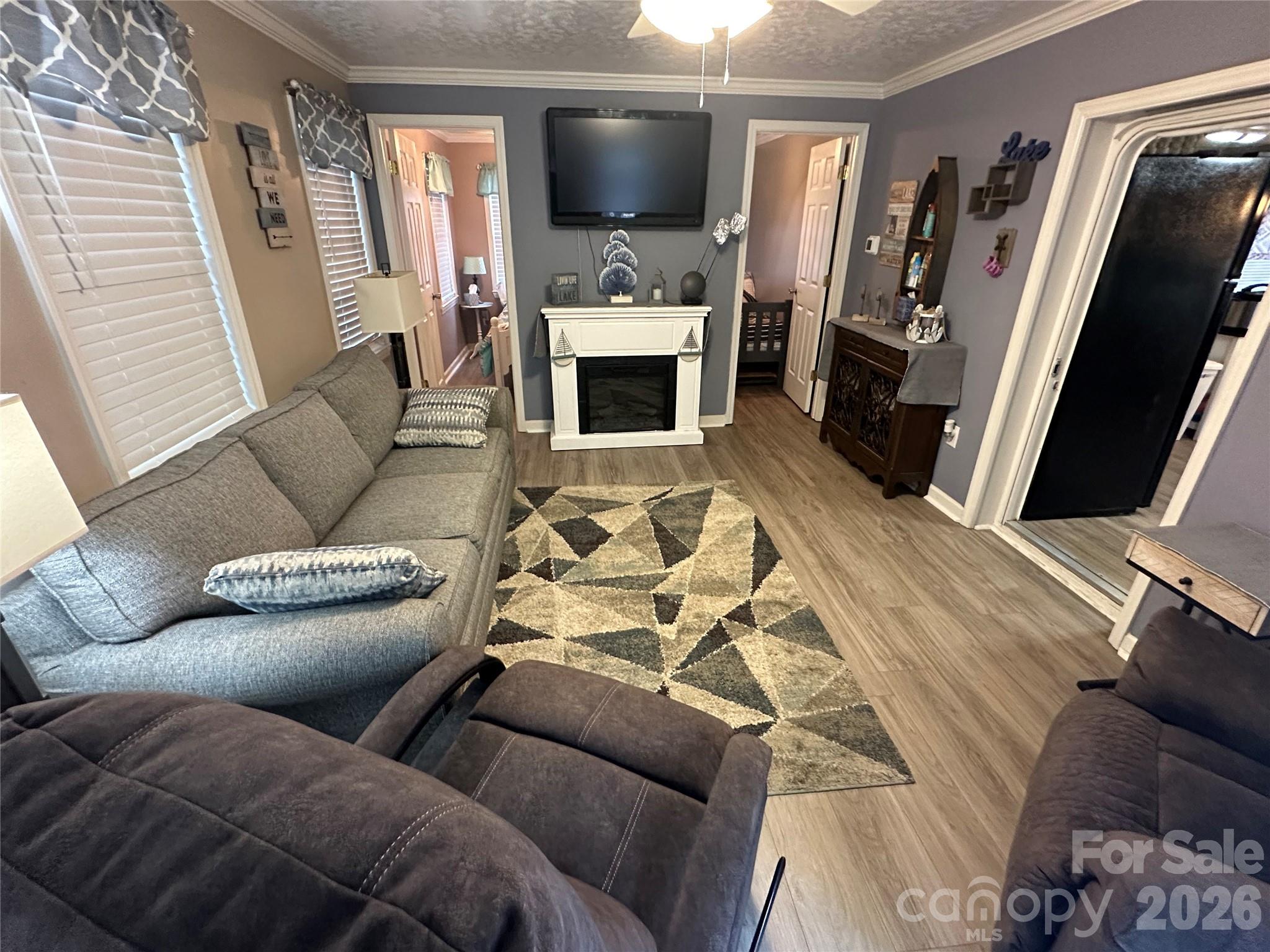 138 Marina Drive — New London