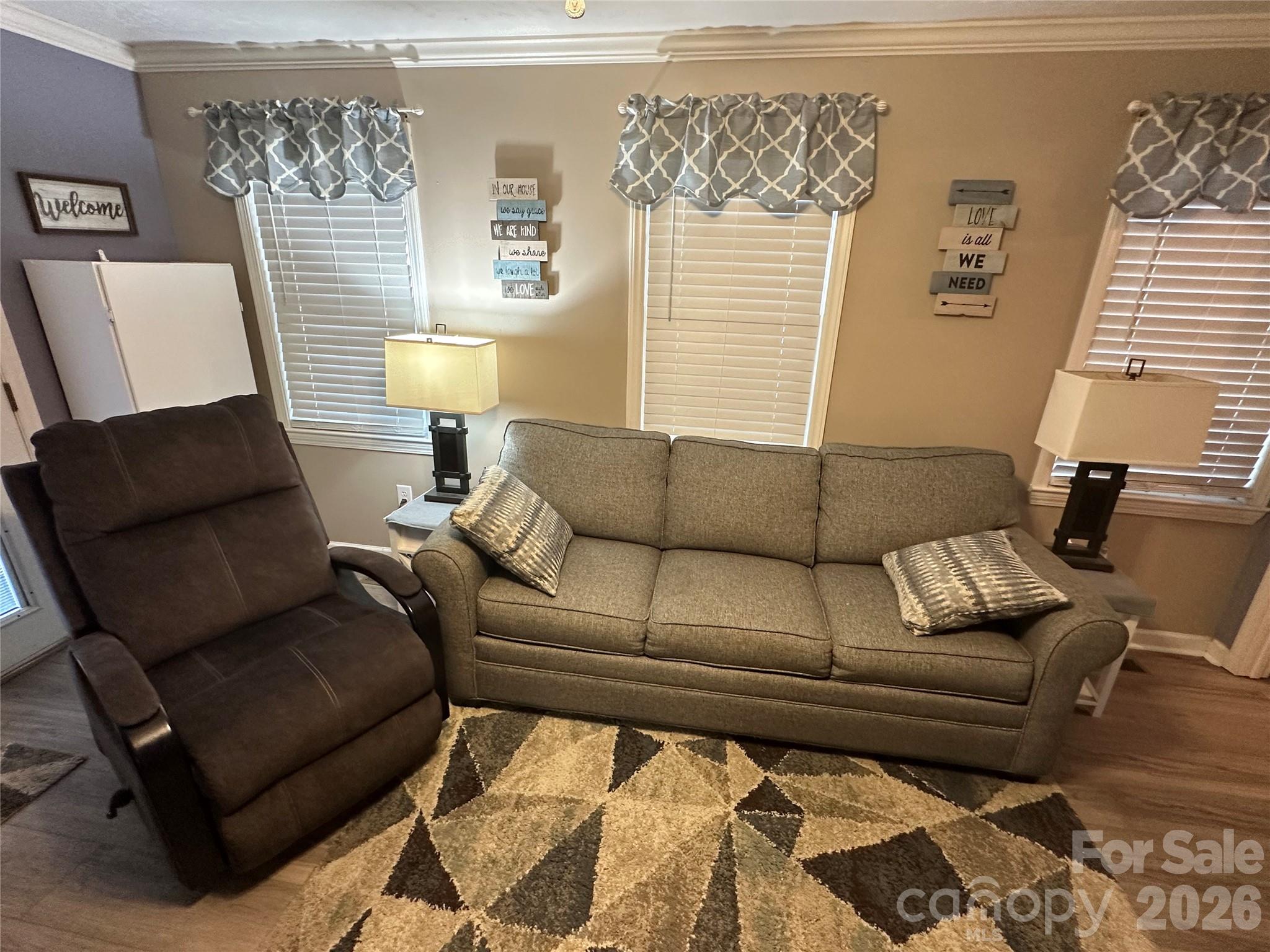 138 Marina Drive — New London