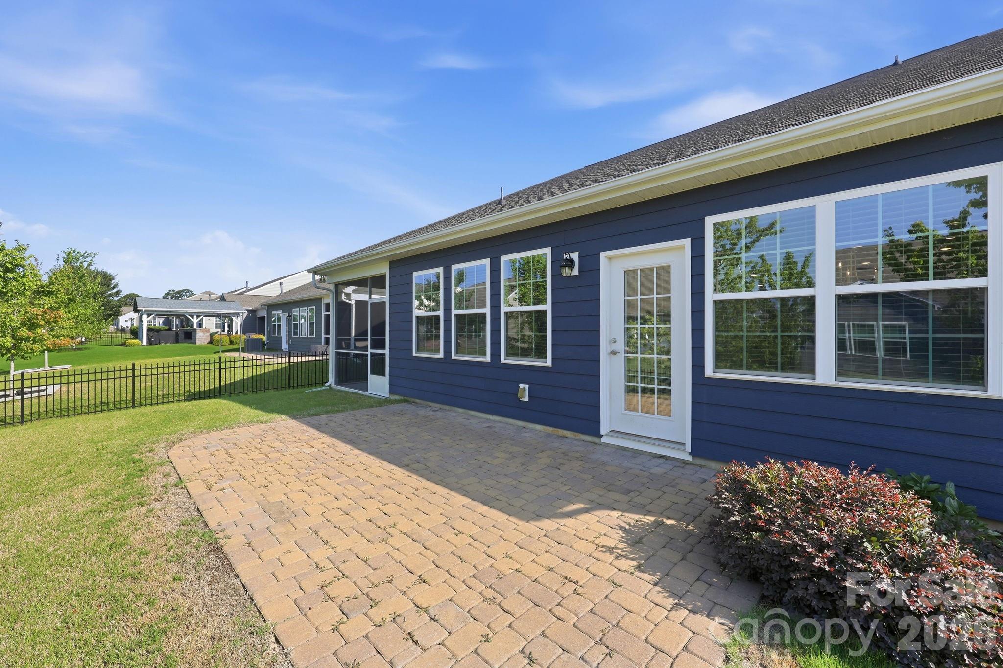 13410 Blanton Drive — Huntersville