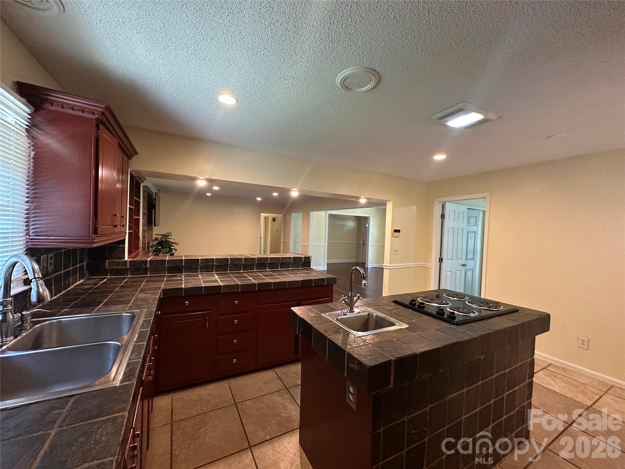 5836 Lebanon Road — Charlotte