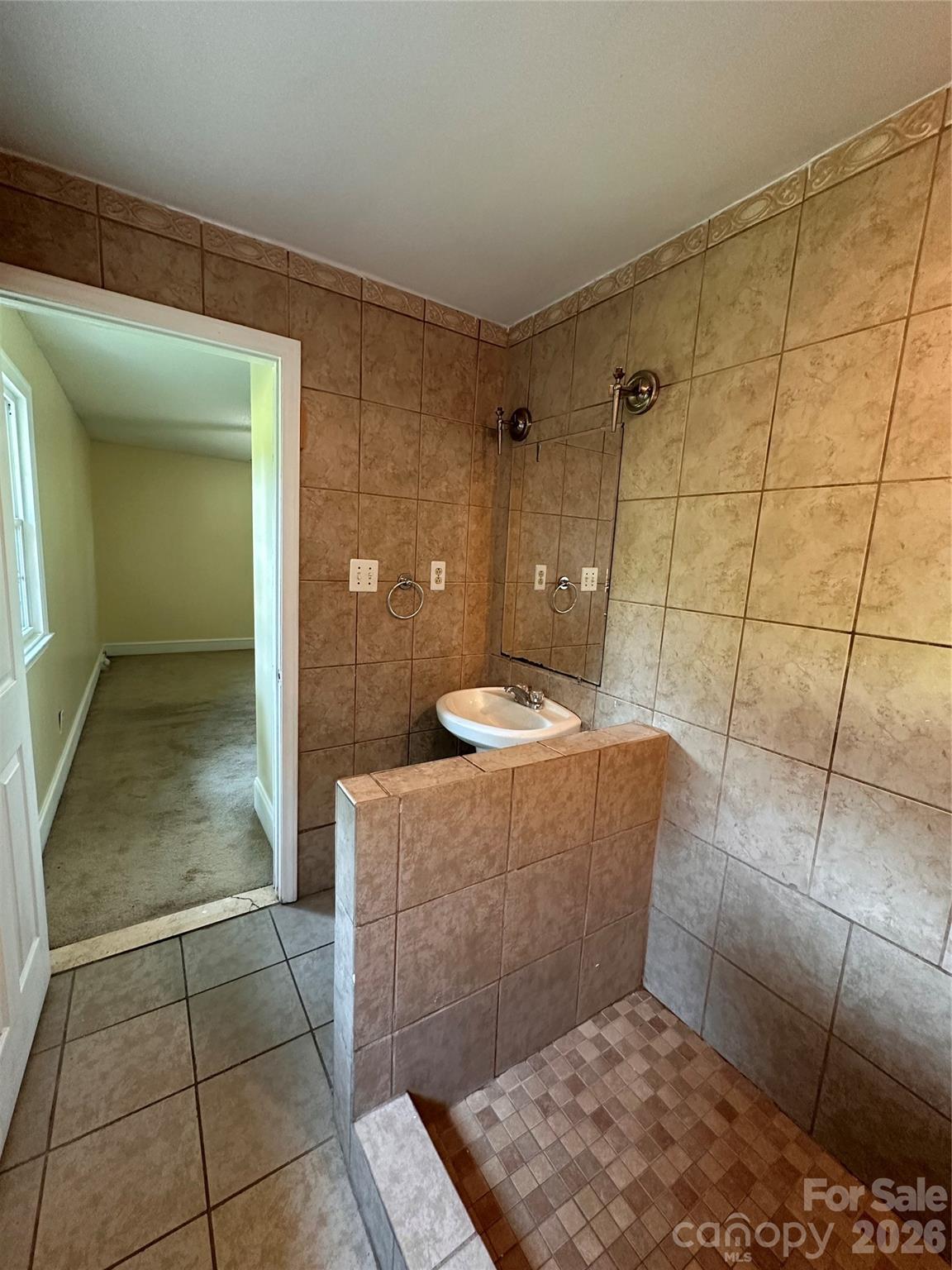 5836 Lebanon Road — Charlotte