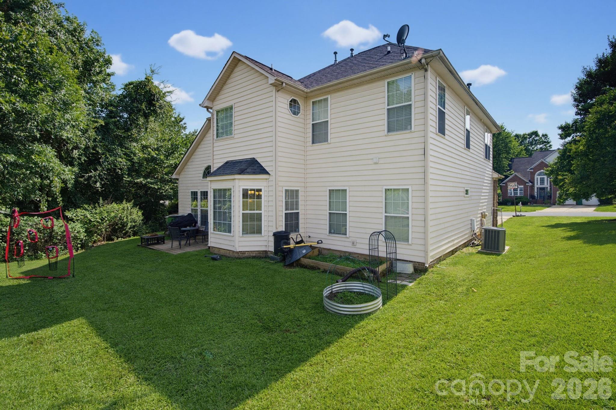 12222 Old Timber Road — Charlotte