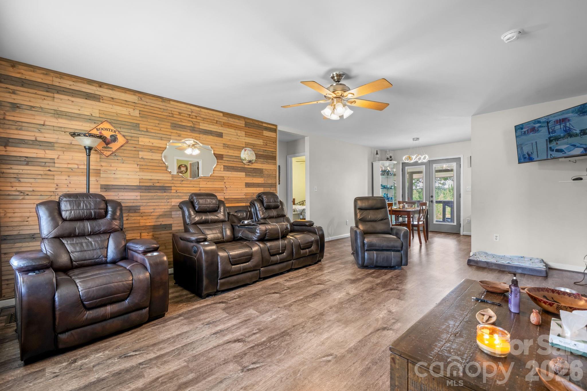 649 Springs East Road — Lincolnton