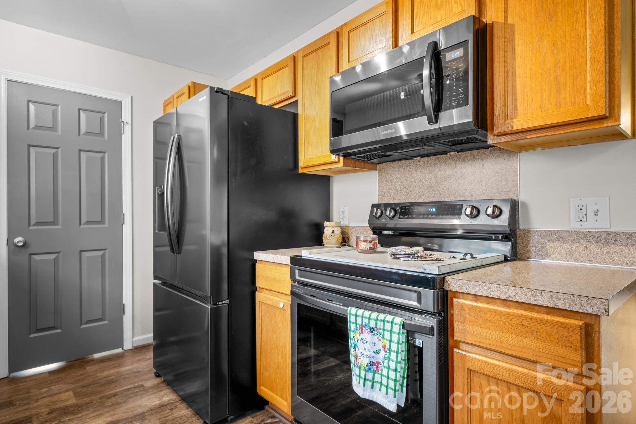 649 Springs East Road — Lincolnton