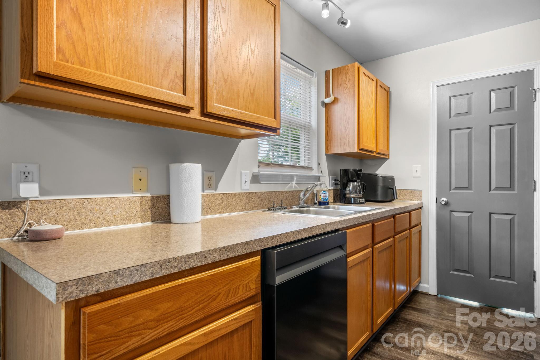 649 Springs East Road — Lincolnton