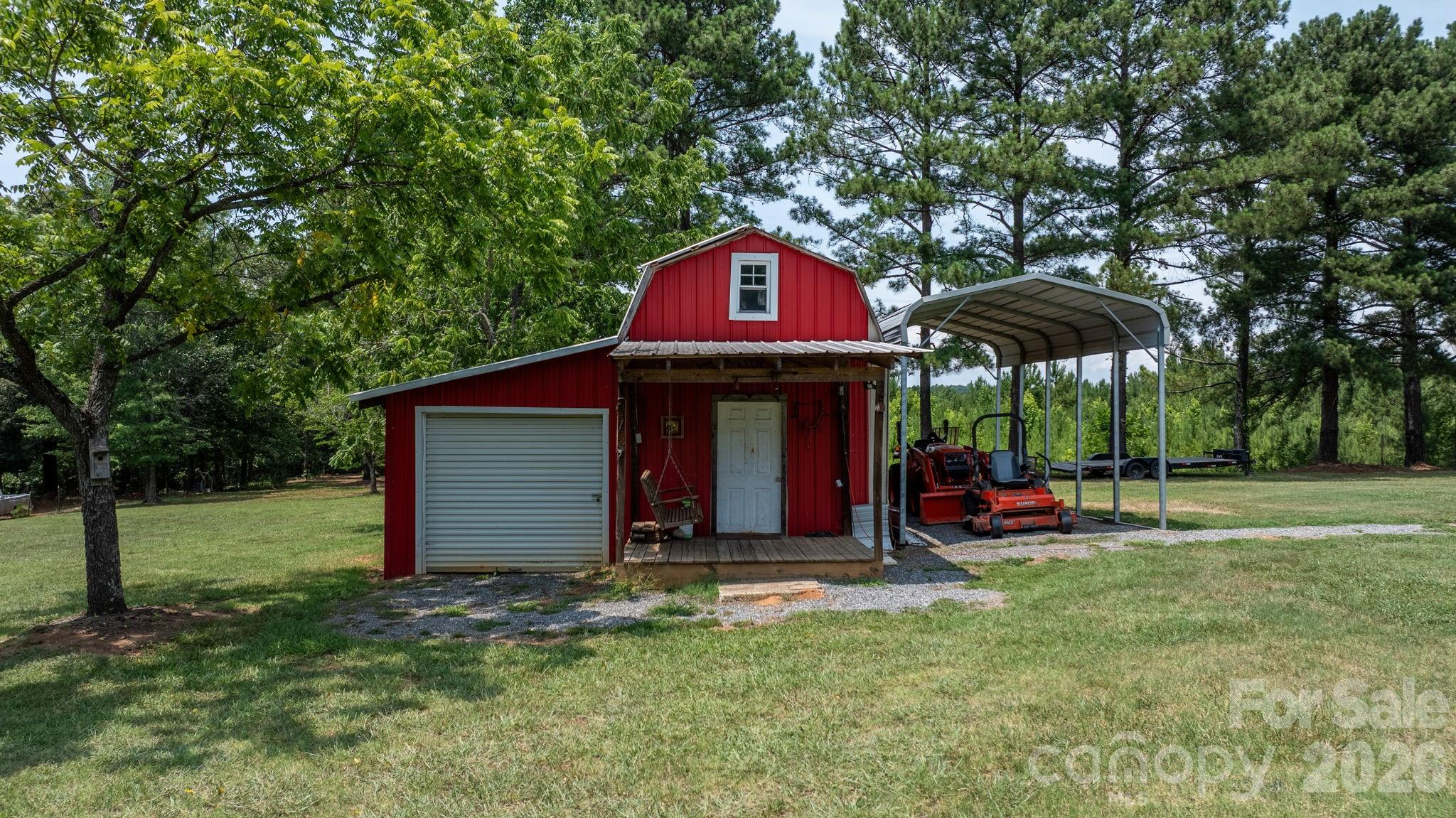 649 Springs East Road — Lincolnton