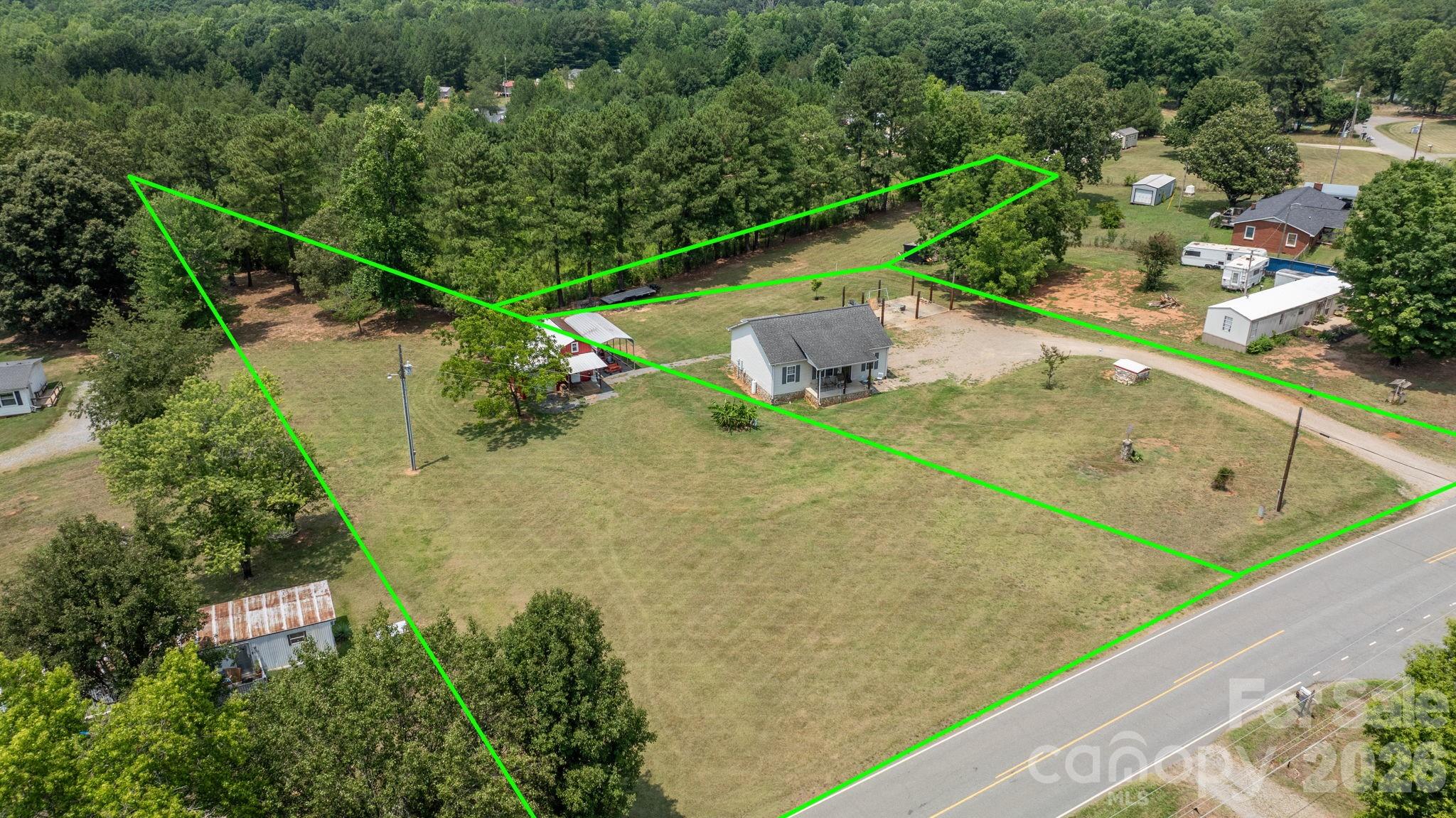 649 Springs East Road — Lincolnton