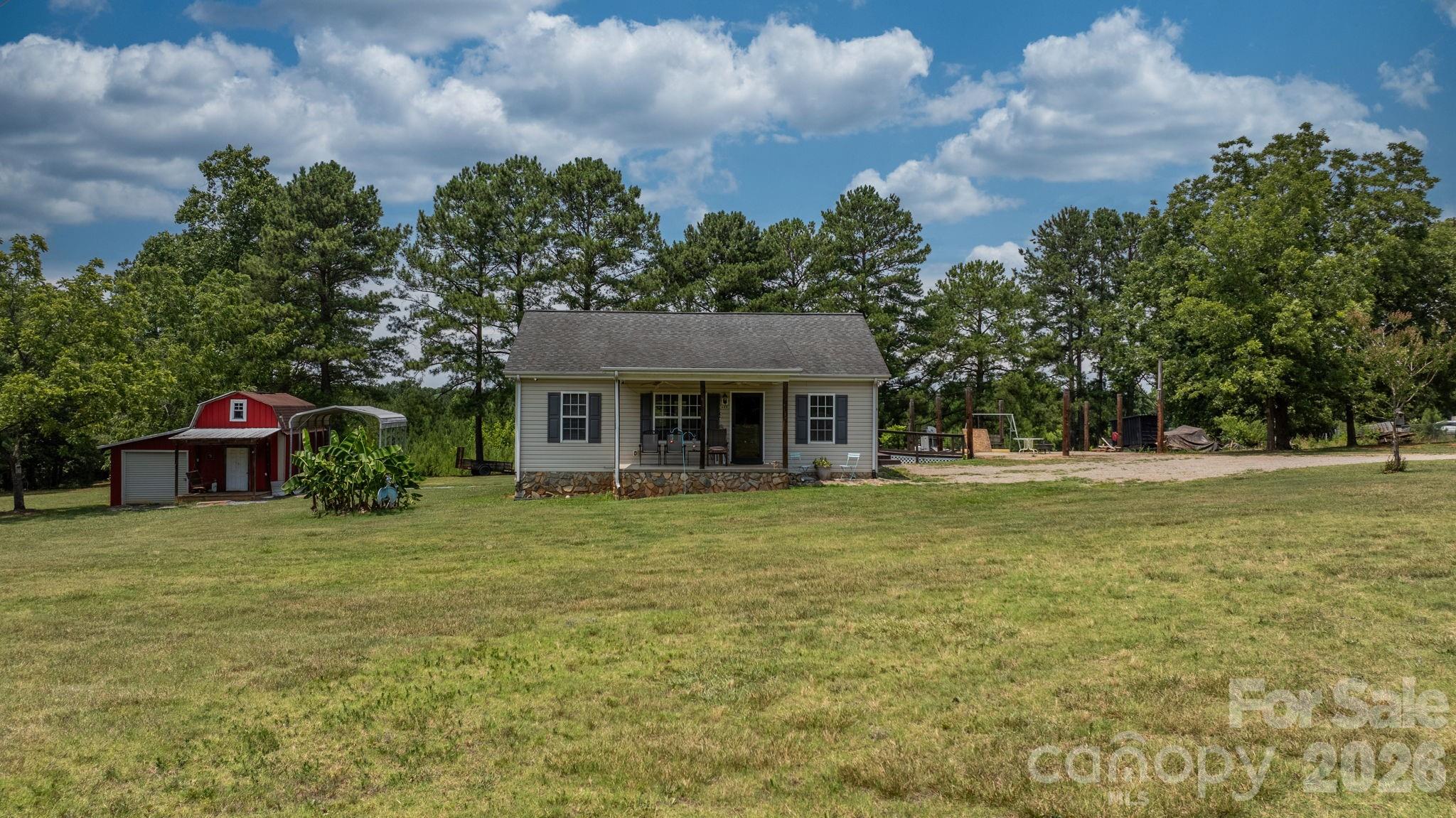 649 Springs East Road — Lincolnton