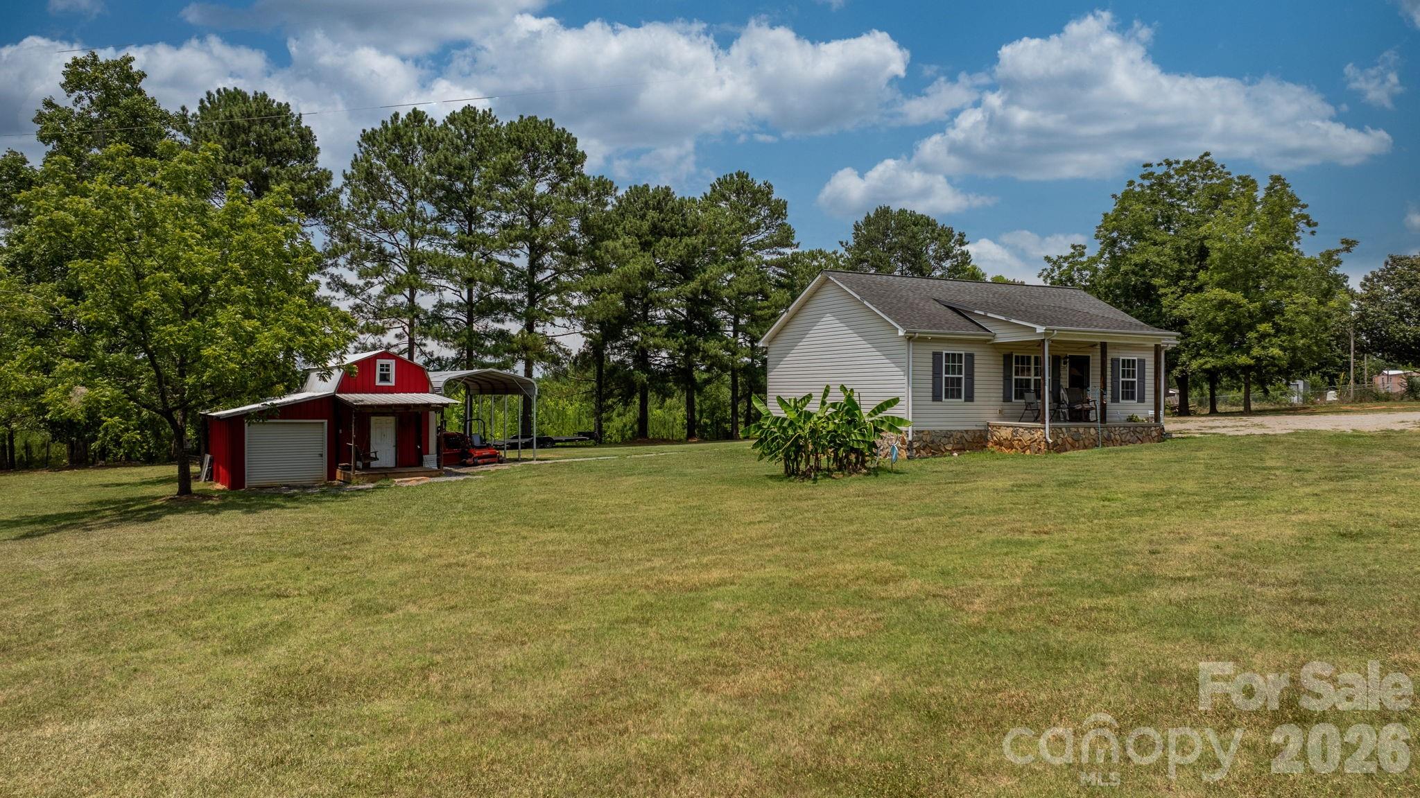 649 Springs East Road — Lincolnton