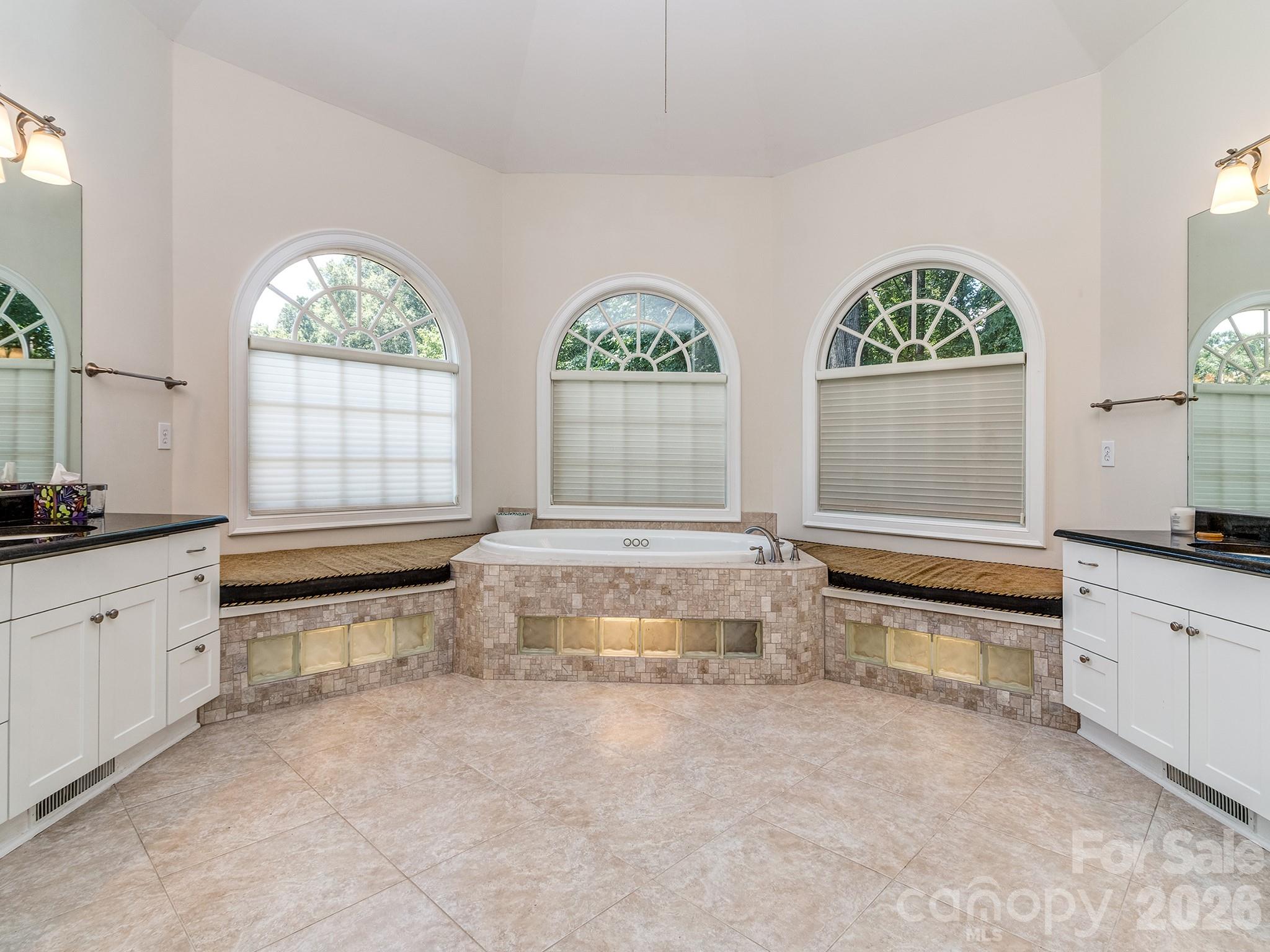 1733 White Pond Lane — Waxhaw