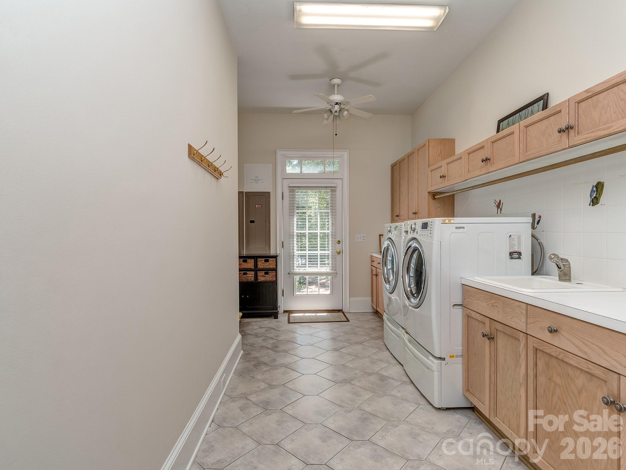 1733 White Pond Lane — Waxhaw