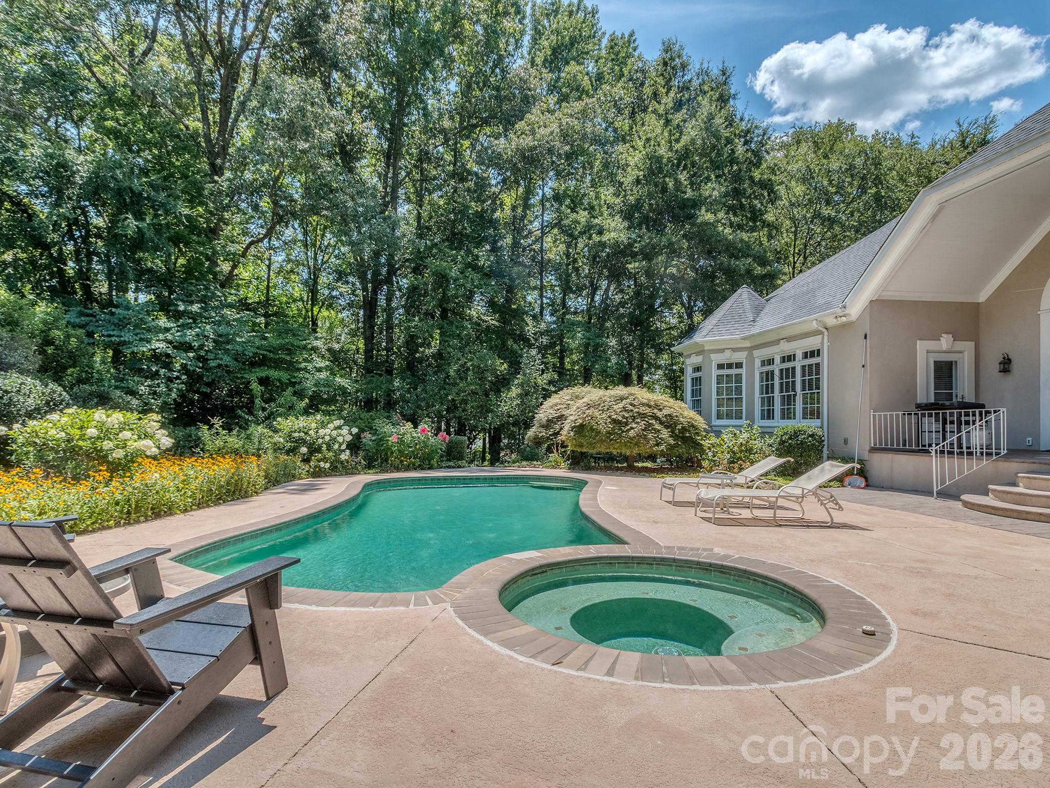 1733 White Pond Lane — Waxhaw