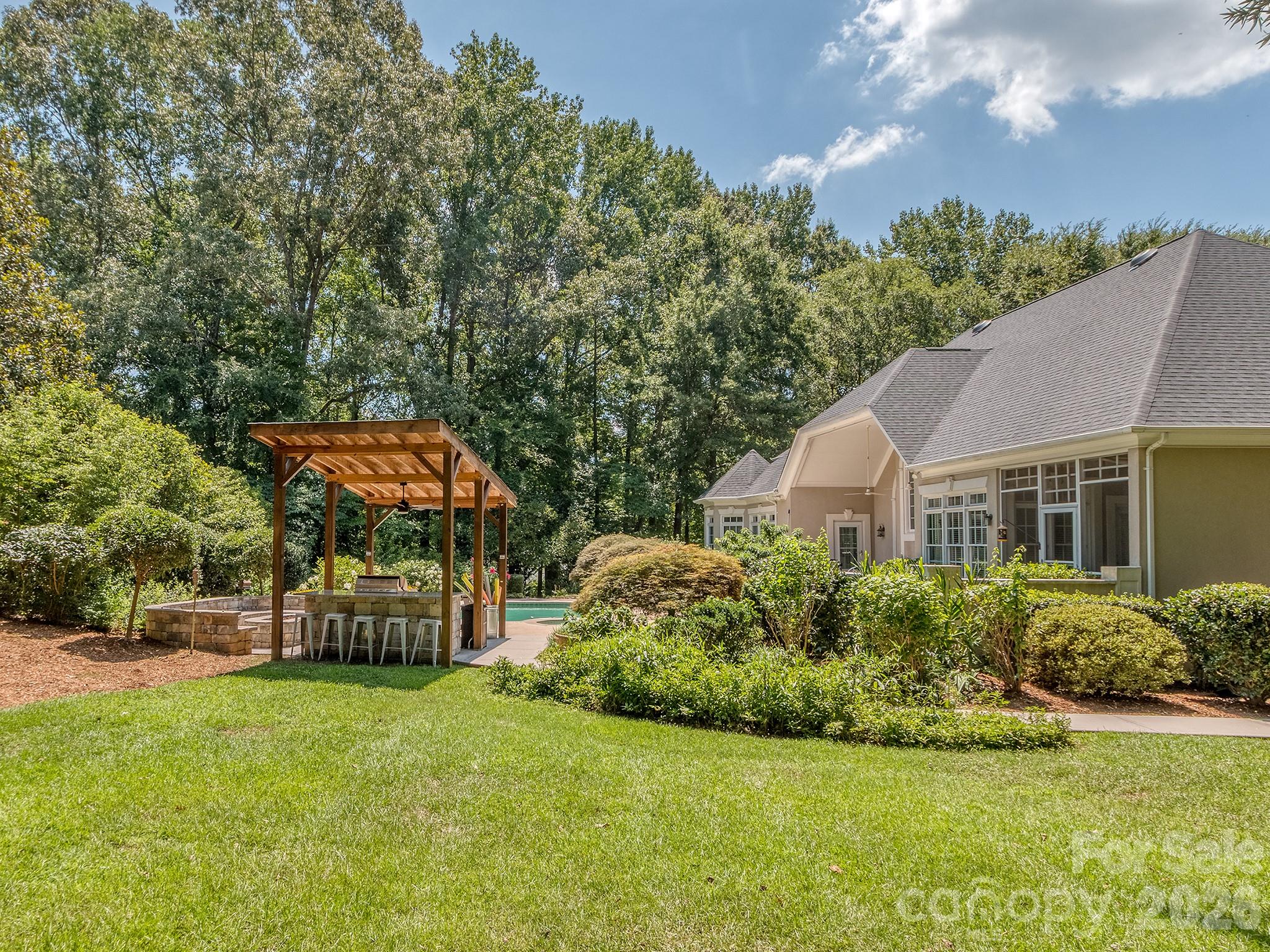 1733 White Pond Lane — Waxhaw
