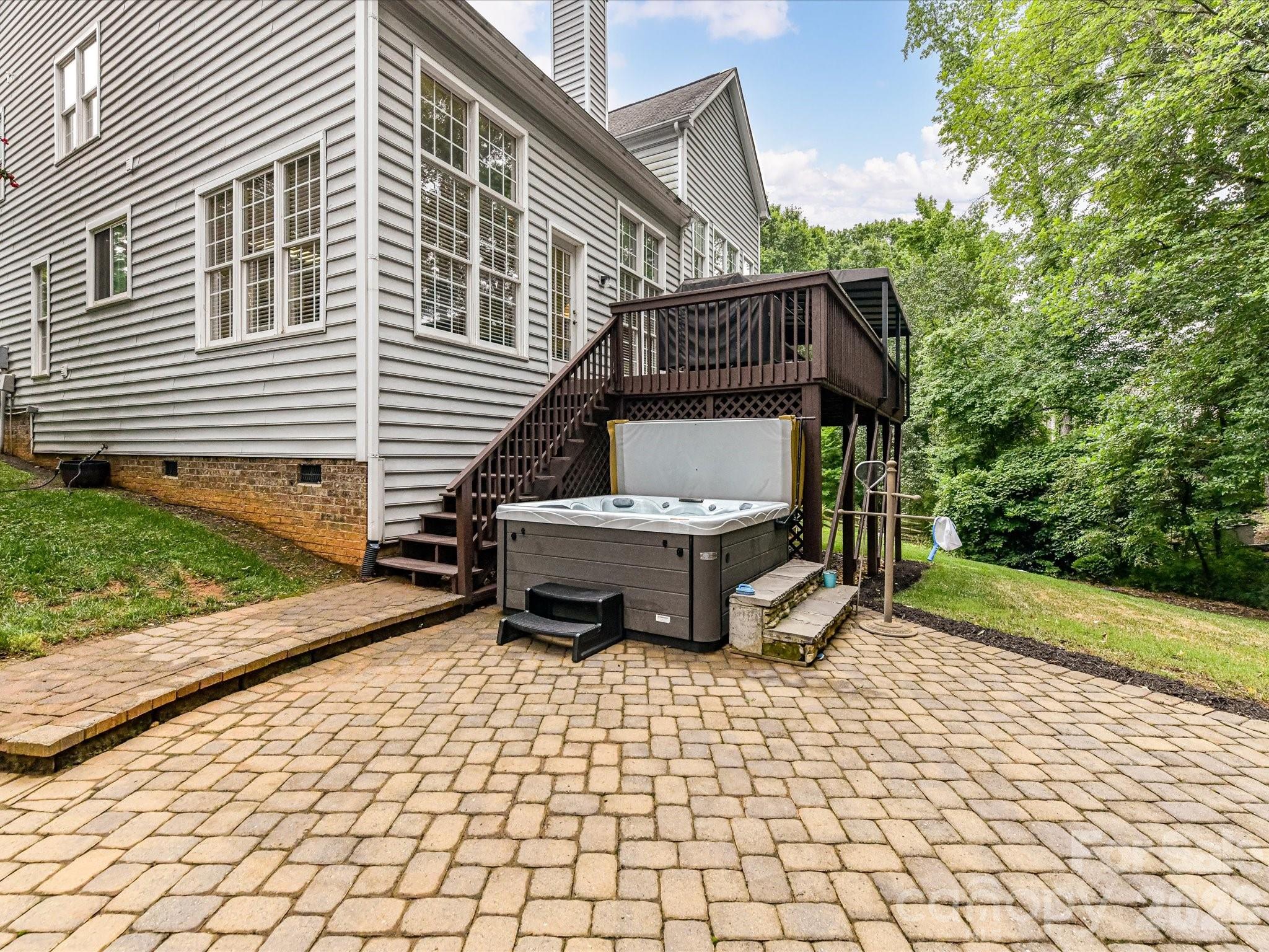 5707 Durston Court — Charlotte