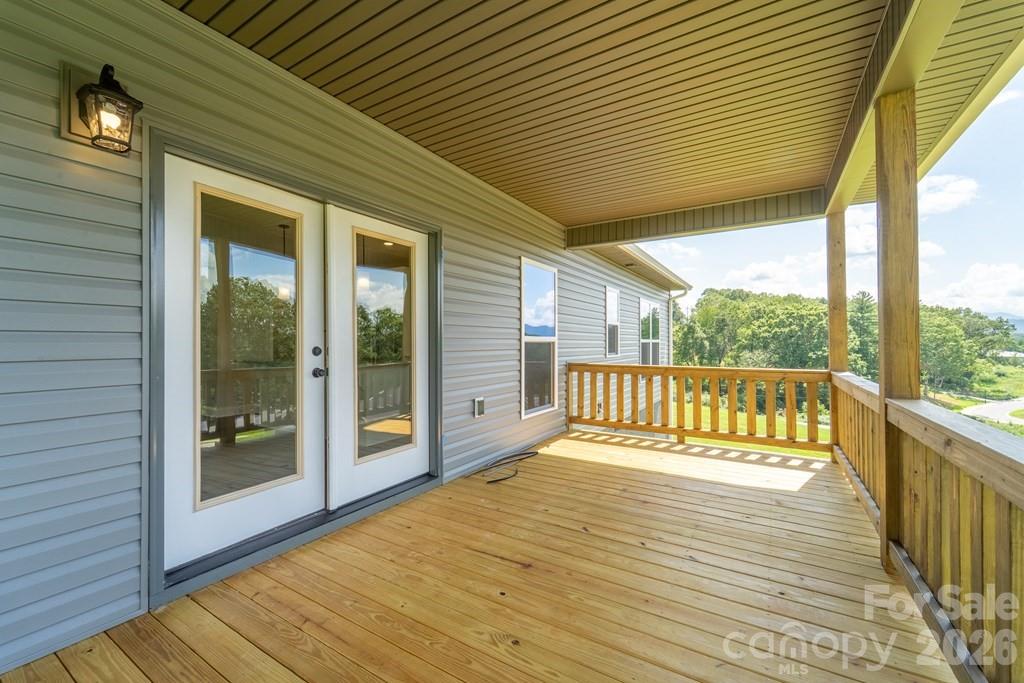 381 Scenic Ridge Circle — Franklin