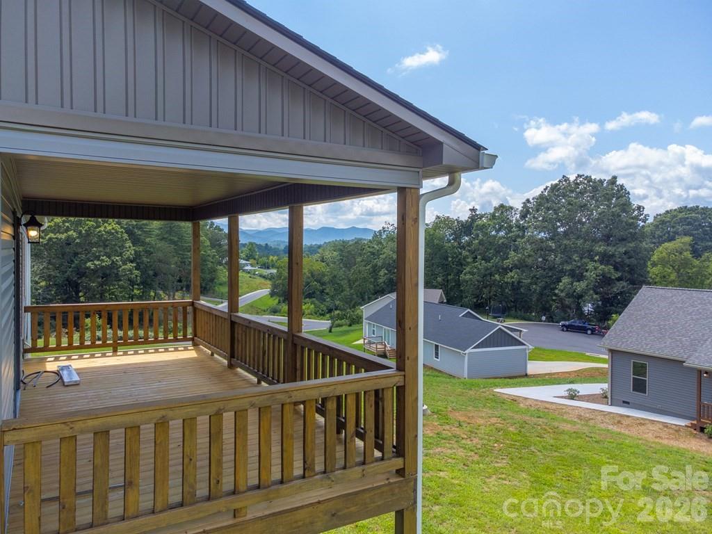 381 Scenic Ridge Circle — Franklin