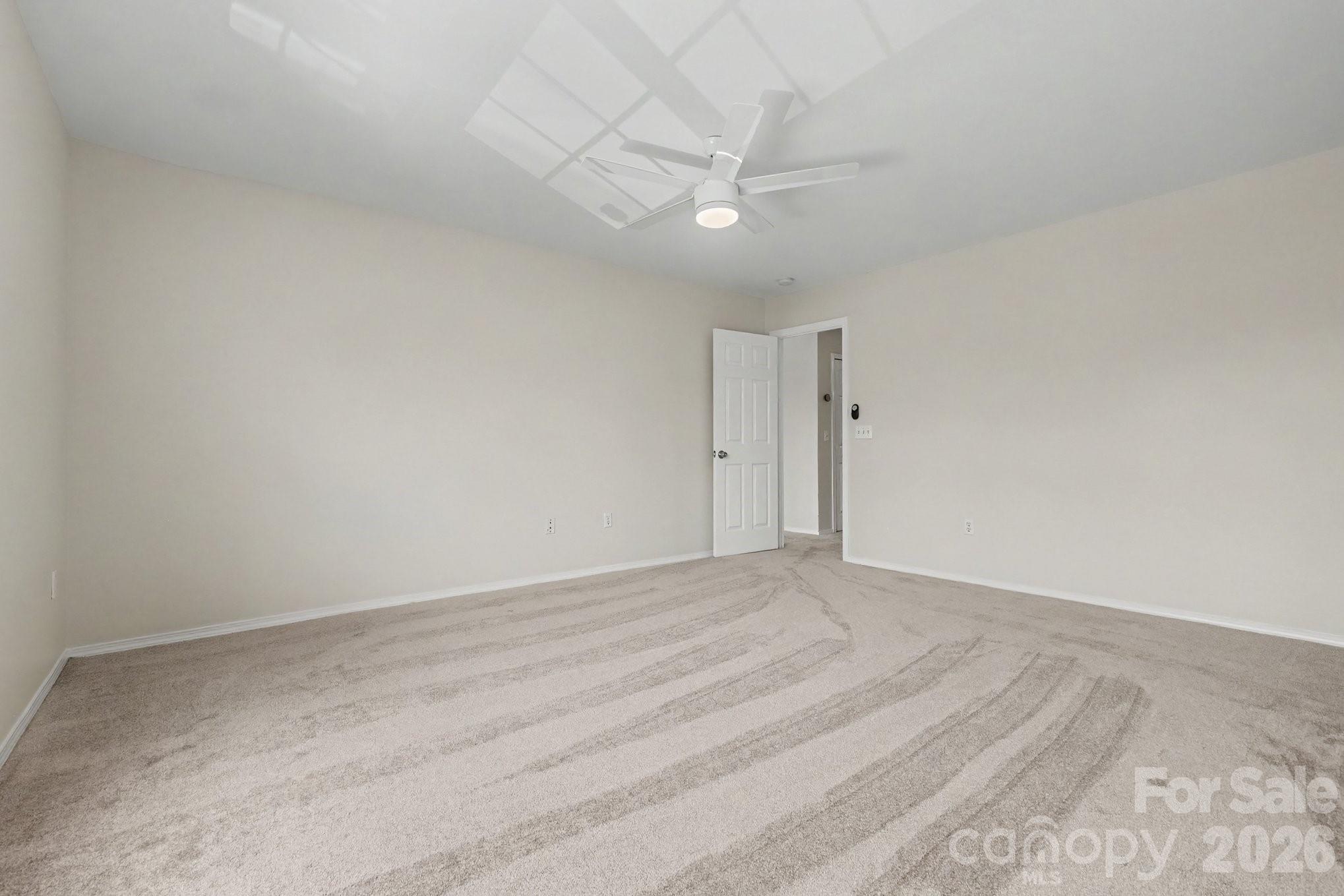 10912 Thousand Oaks Drive — Huntersville