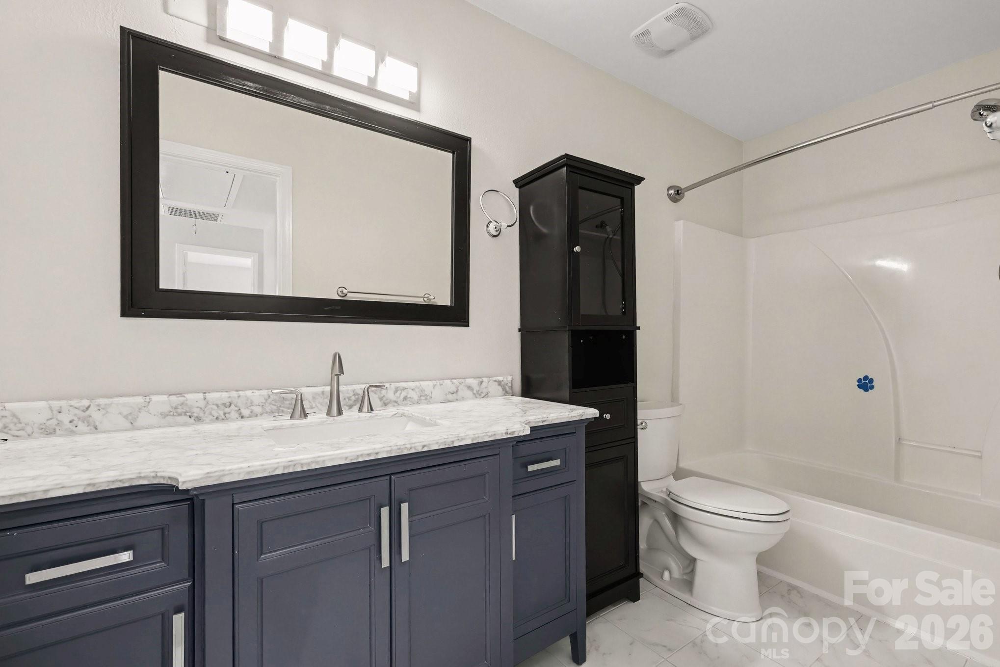 10912 Thousand Oaks Drive — Huntersville