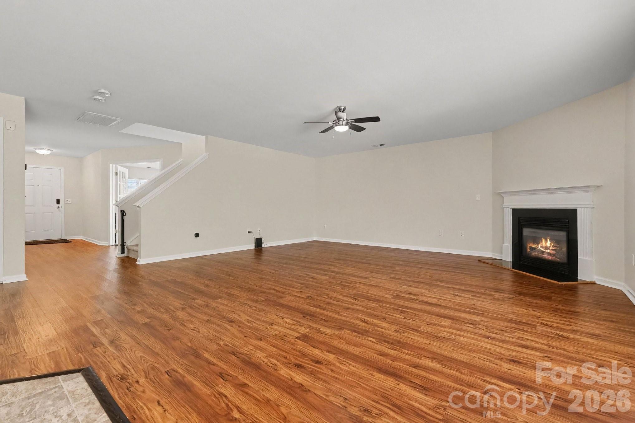 10912 Thousand Oaks Drive — Huntersville