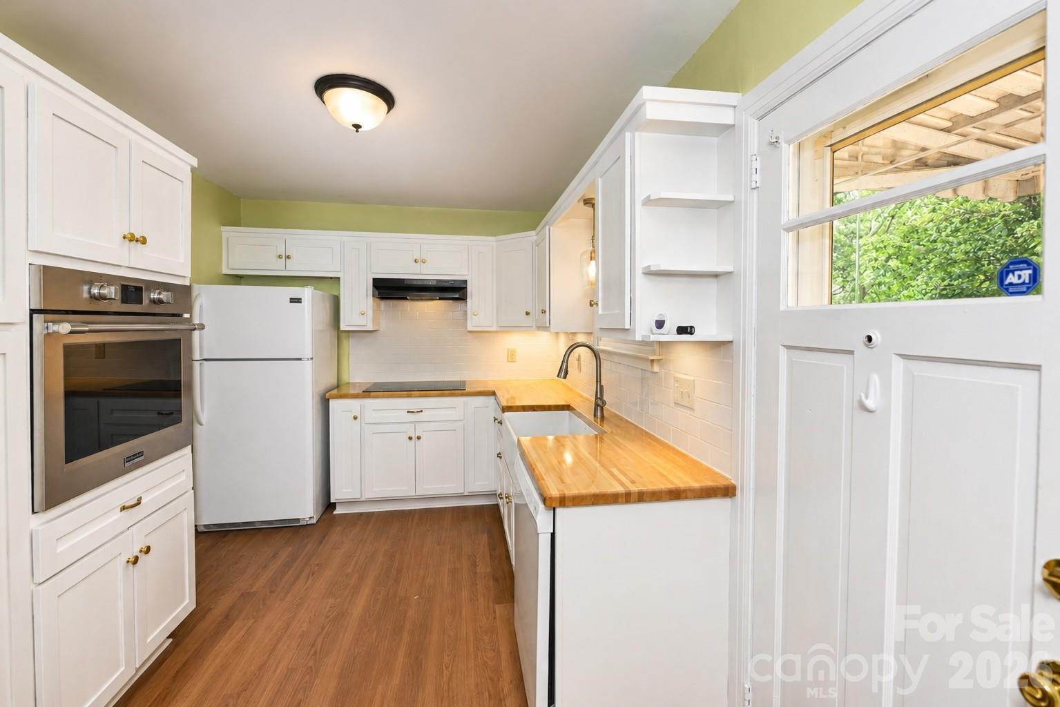 232 Hartness Road — Statesville