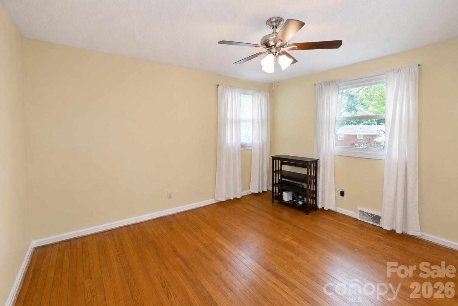 232 Hartness Road — Statesville