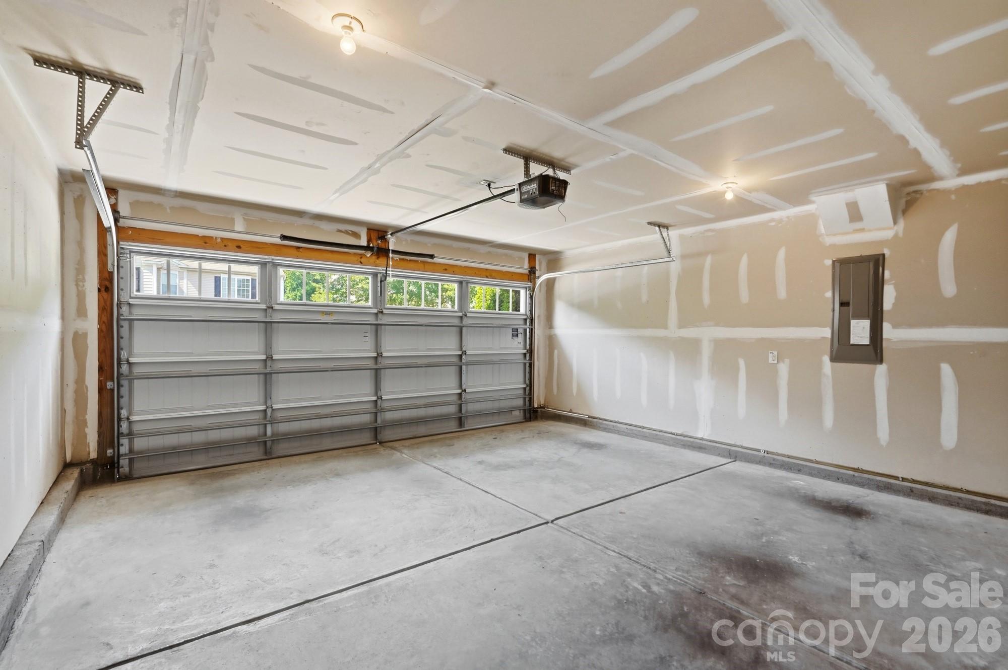 757 Willow Creek Drive — Gastonia