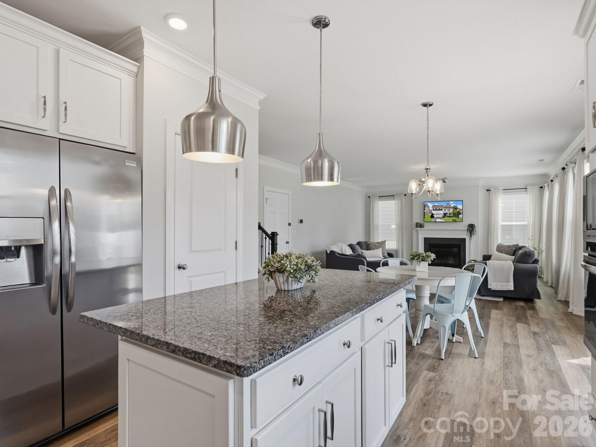 7122 Astella Way — Lancaster