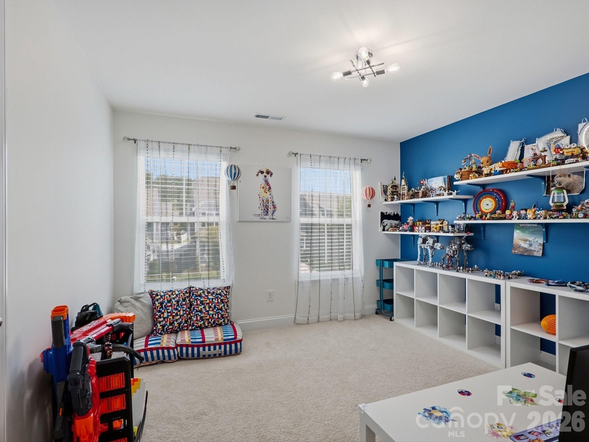 7122 Astella Way — Lancaster