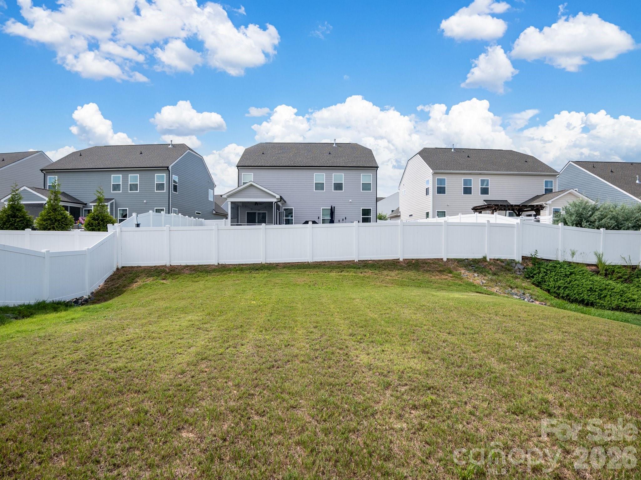 7122 Astella Way — Lancaster