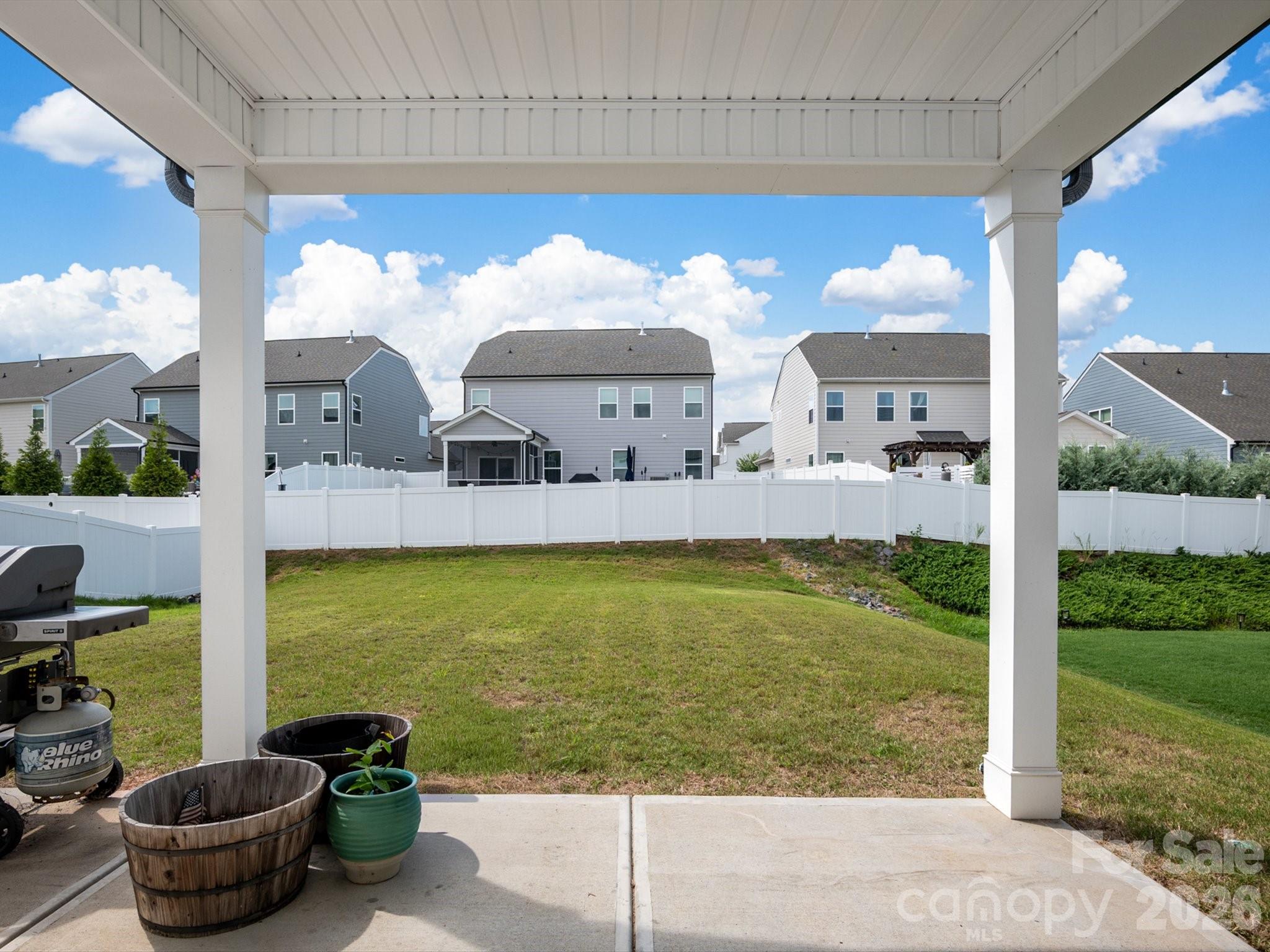 7122 Astella Way — Lancaster