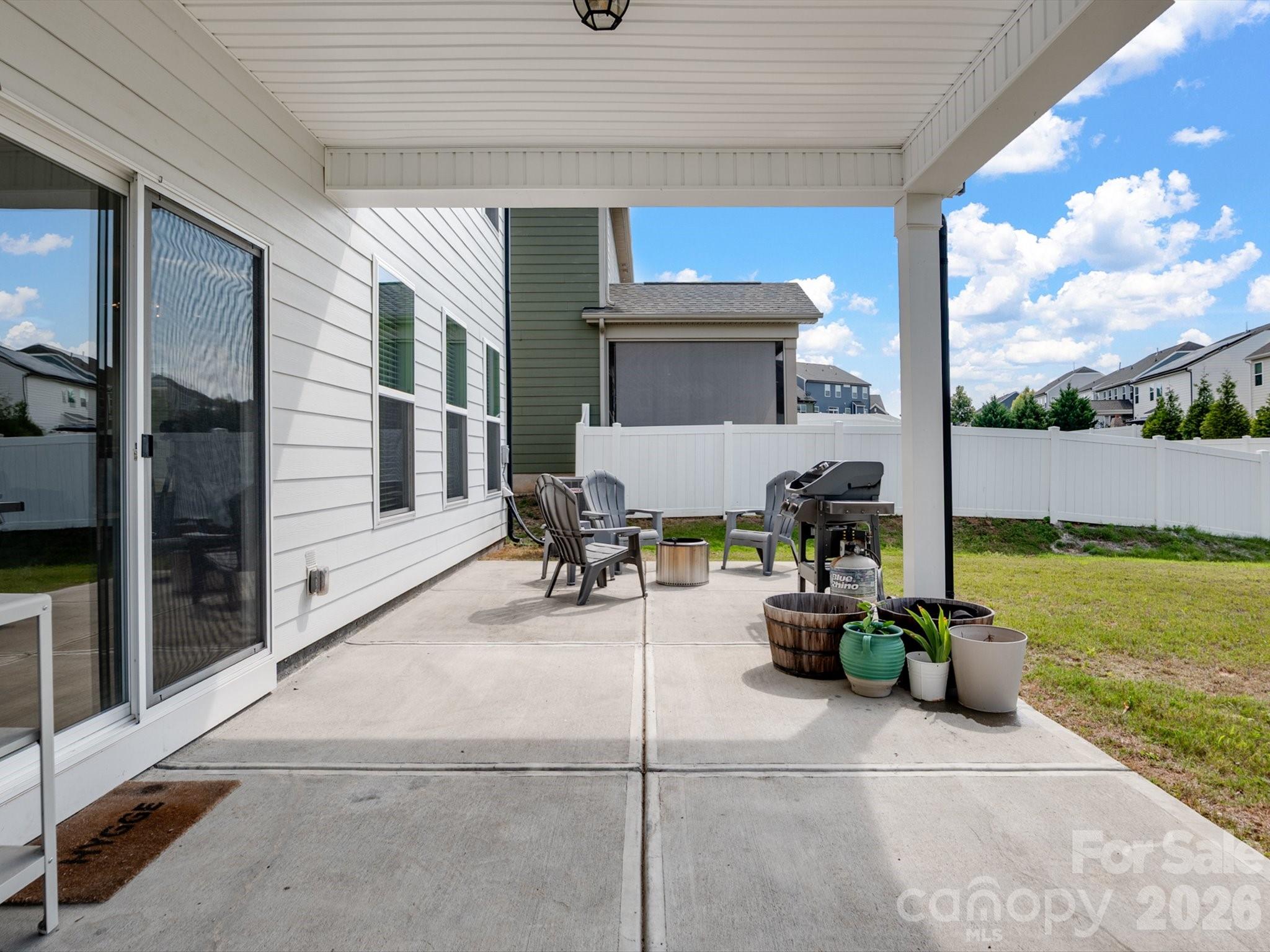 7122 Astella Way — Lancaster