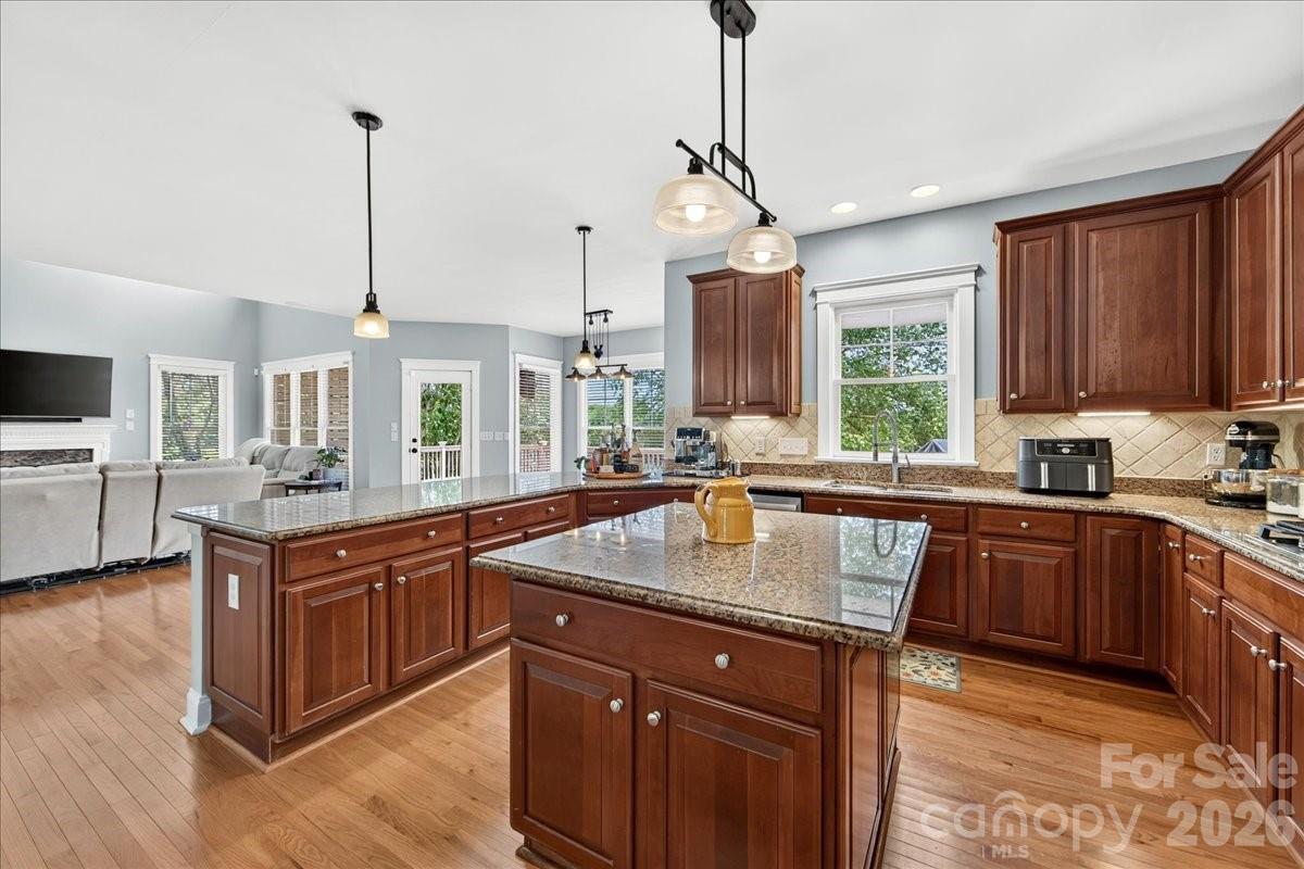 15054 Northgreen Drive — Huntersville