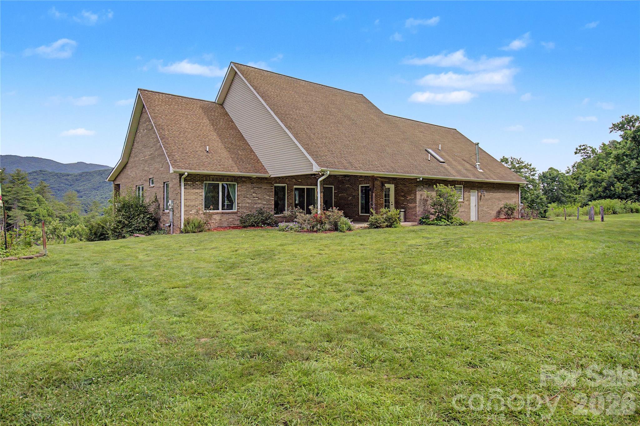 340 Earlys Mountain Road — Leicester