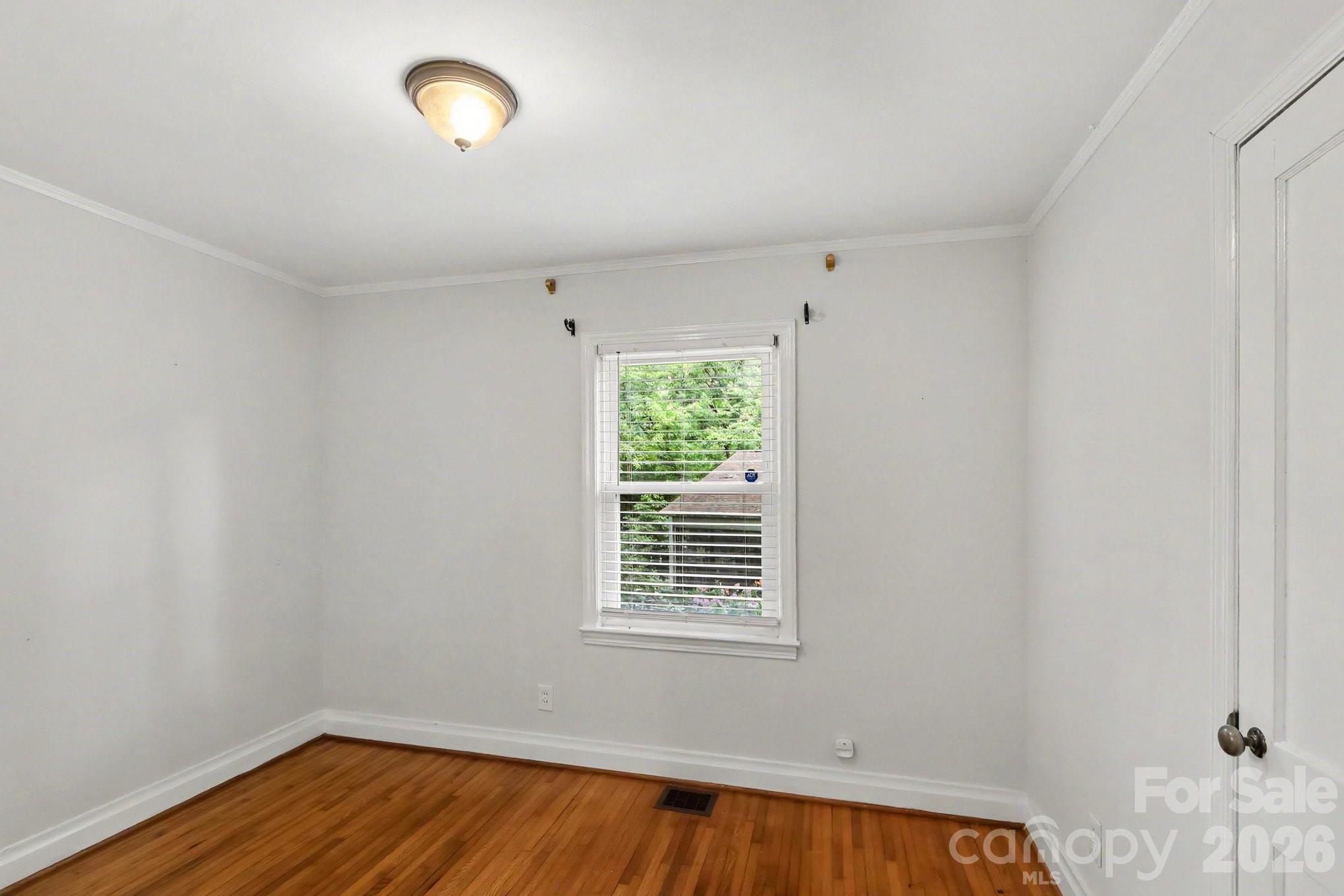1819 Arnold Drive — Charlotte