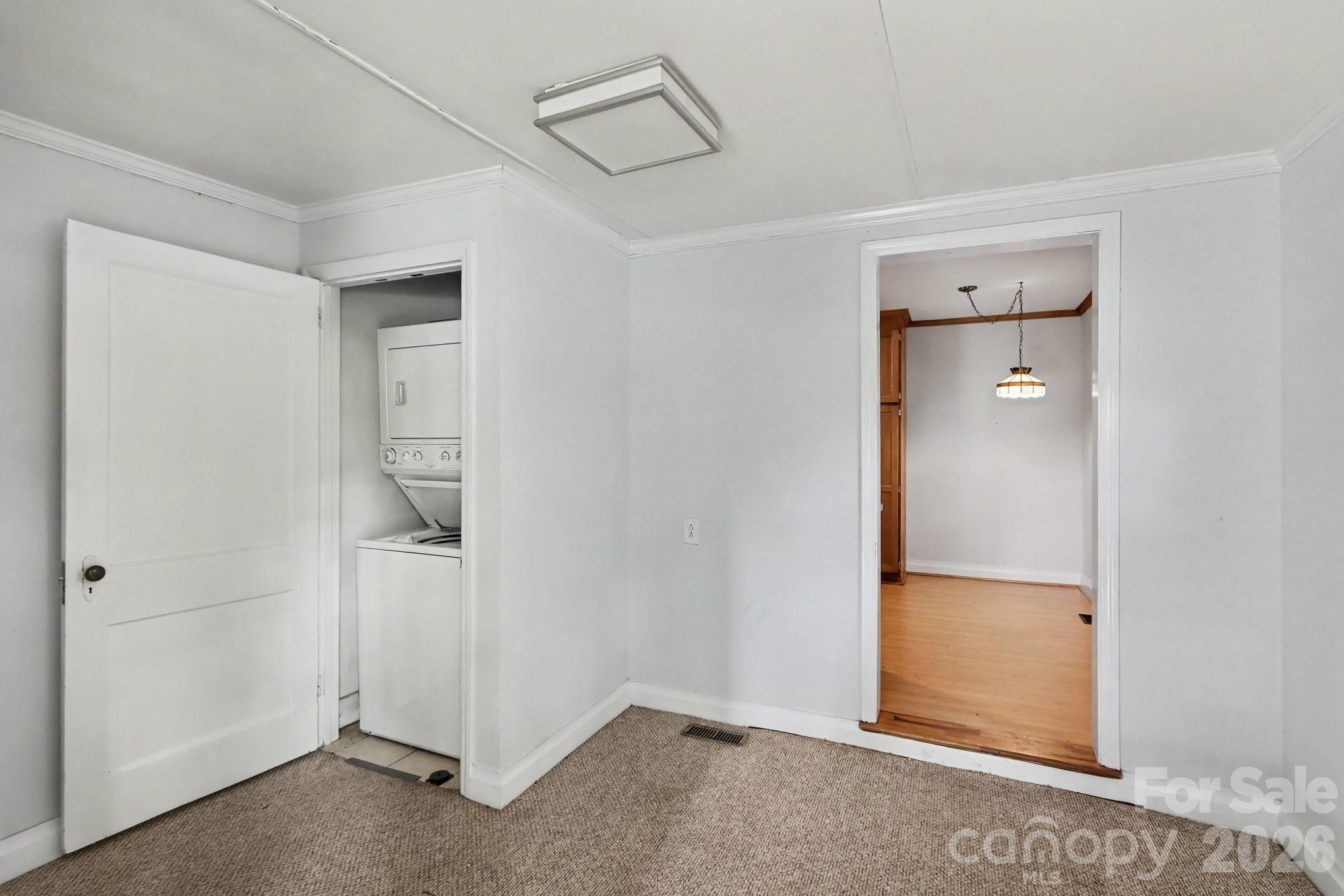 1819 Arnold Drive — Charlotte