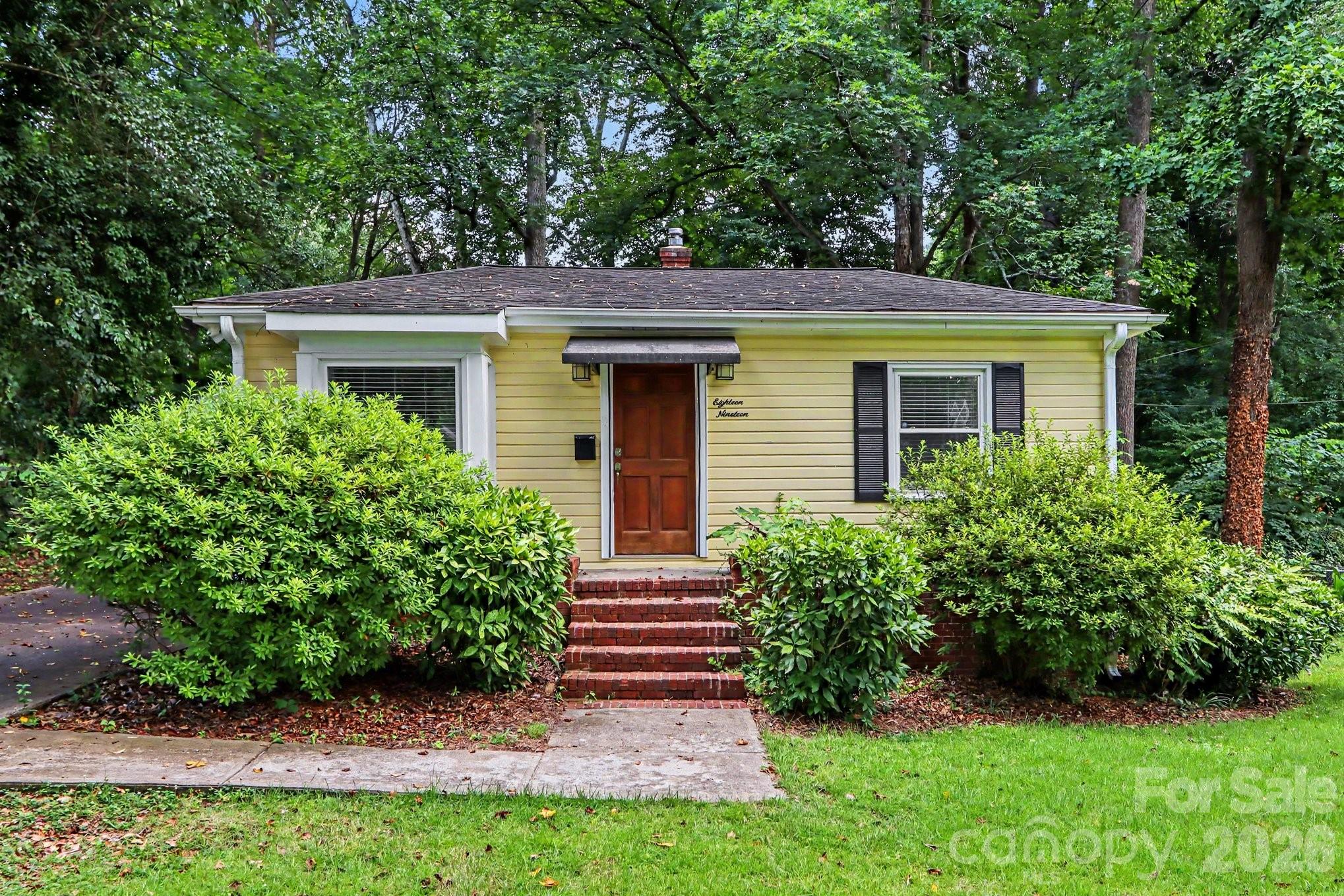 1819 Arnold Drive — Charlotte