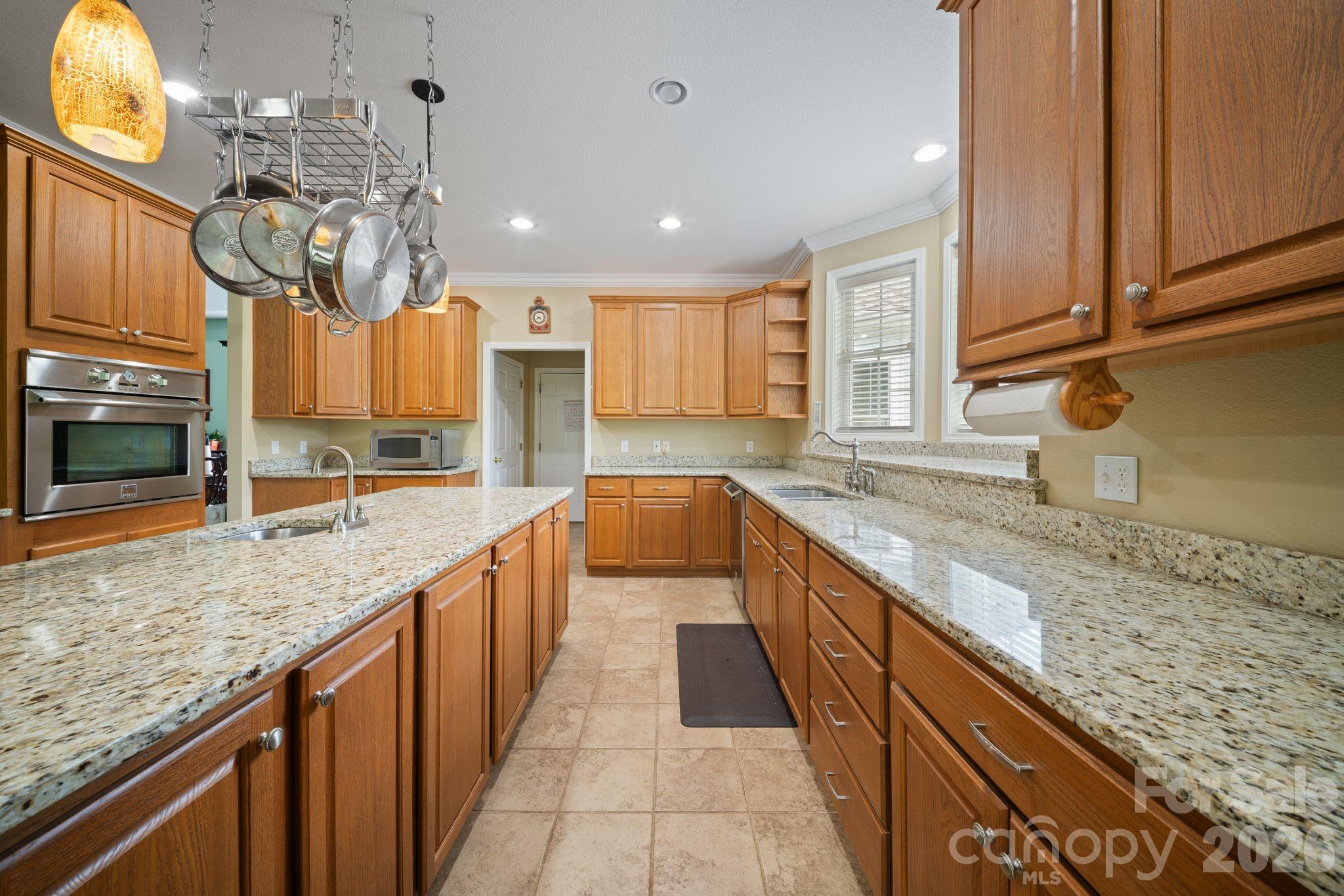 1372 & 1370 Barnardsville Highway — Barnardsville