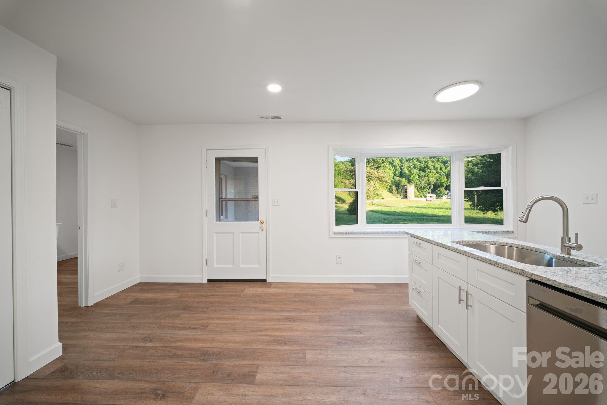 1372 & 1370 Barnardsville Highway — Barnardsville