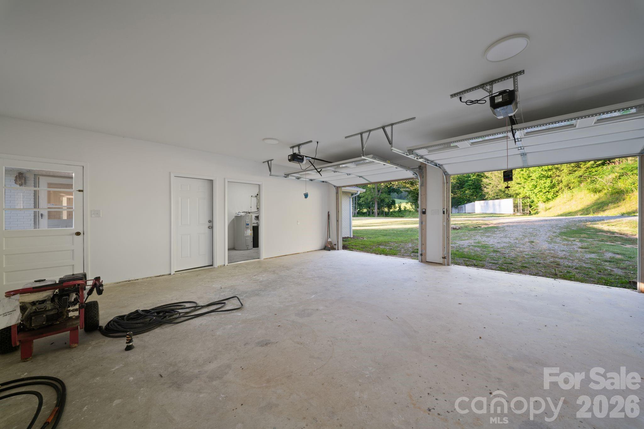 1372 & 1370 Barnardsville Highway — Barnardsville
