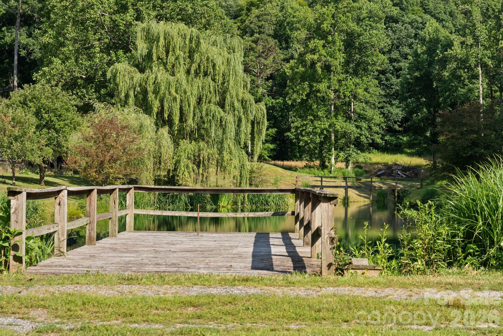 1372 & 1370 Barnardsville Highway — Barnardsville