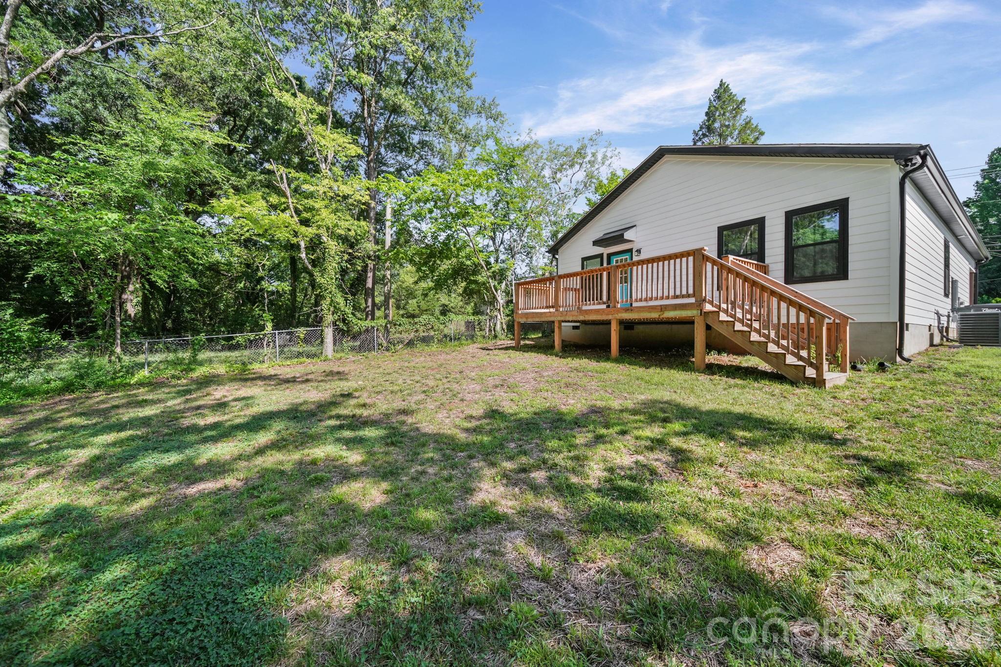253 Hall Avenue NW — Concord