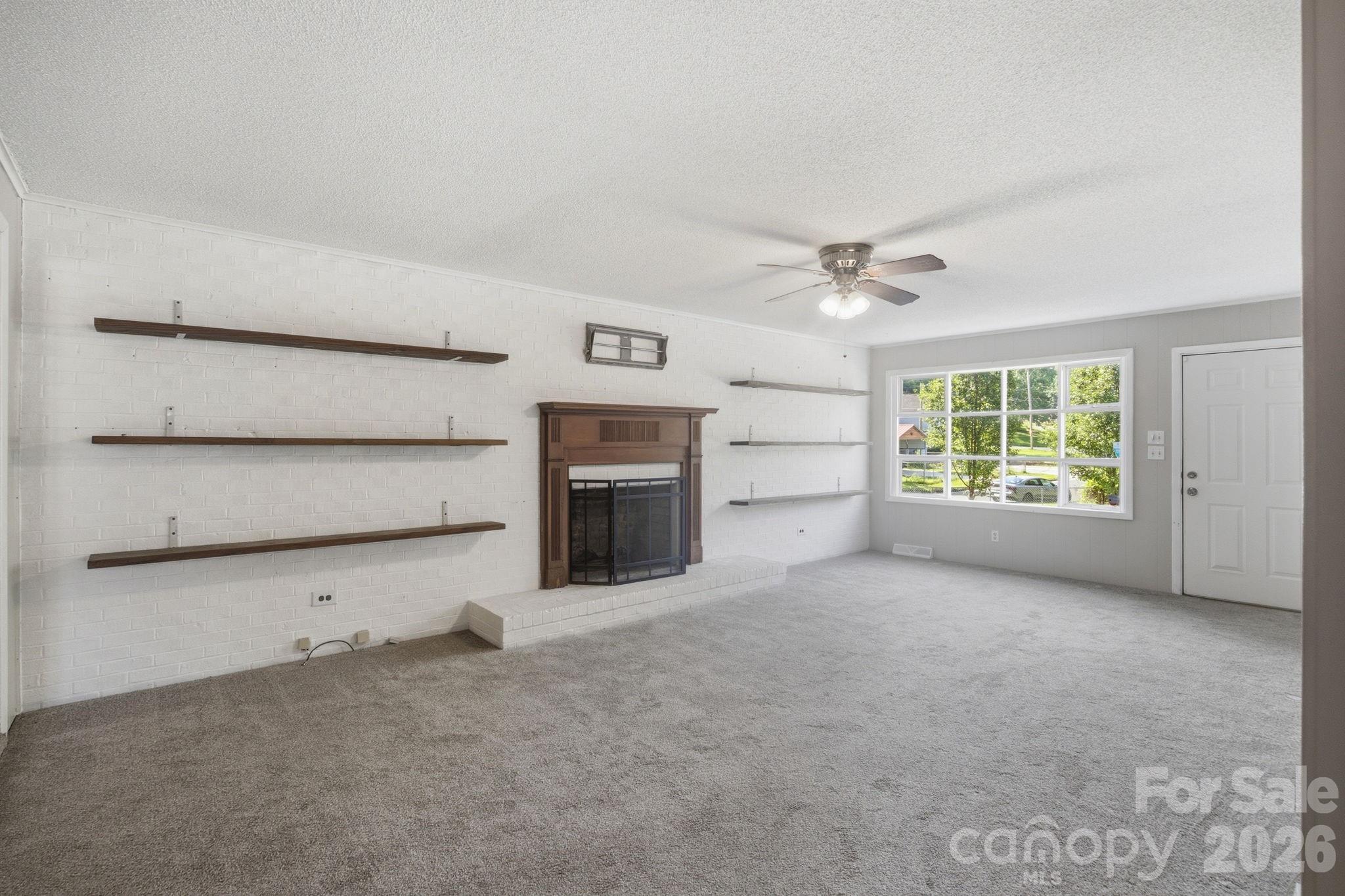 1401 Grovewood Drive — Charlotte