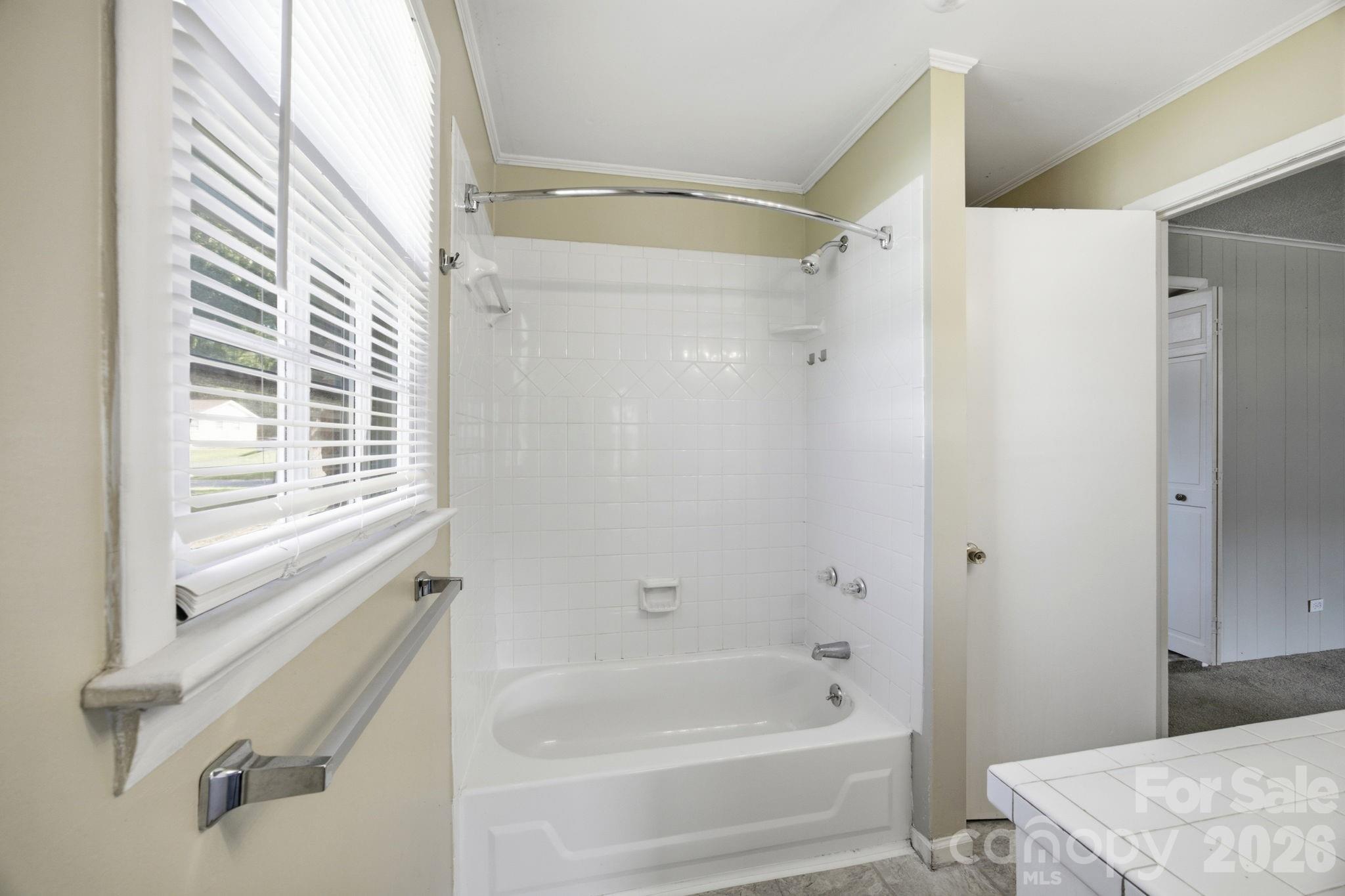 1401 Grovewood Drive — Charlotte