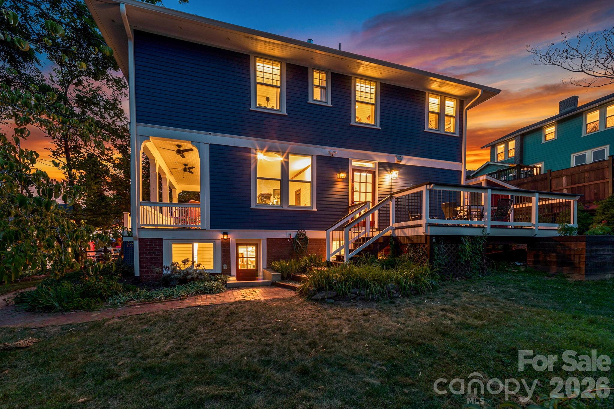 9 Houston Street — Asheville