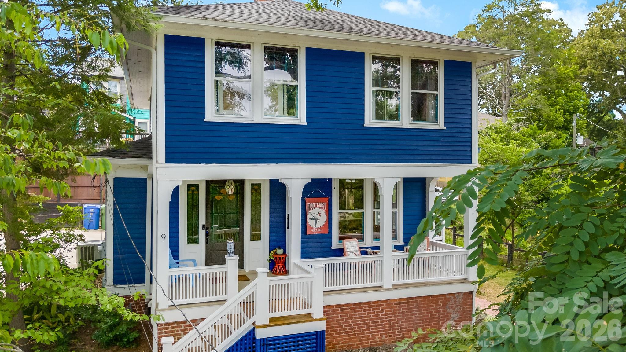 9 Houston Street — Asheville