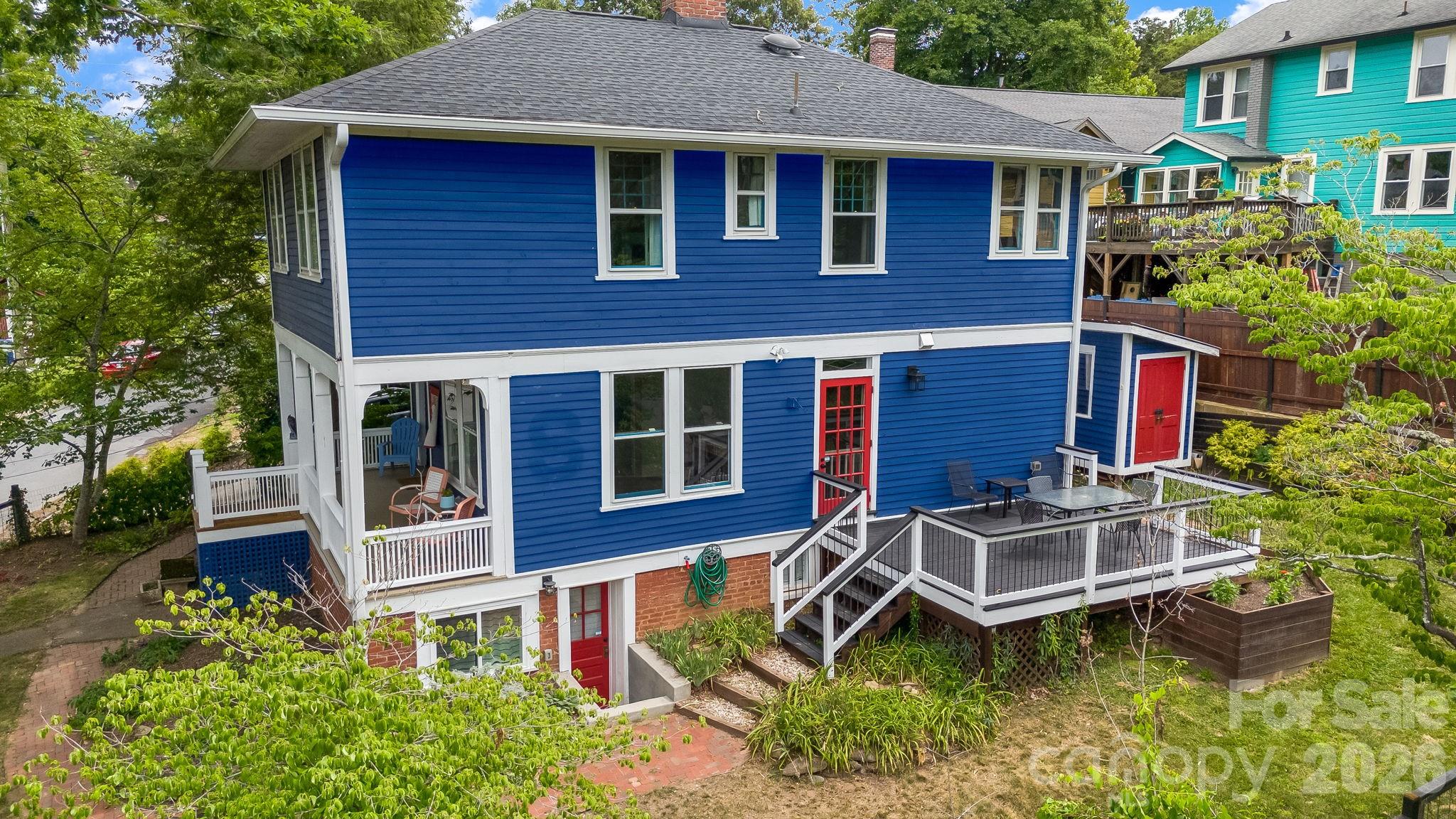 9 Houston Street — Asheville