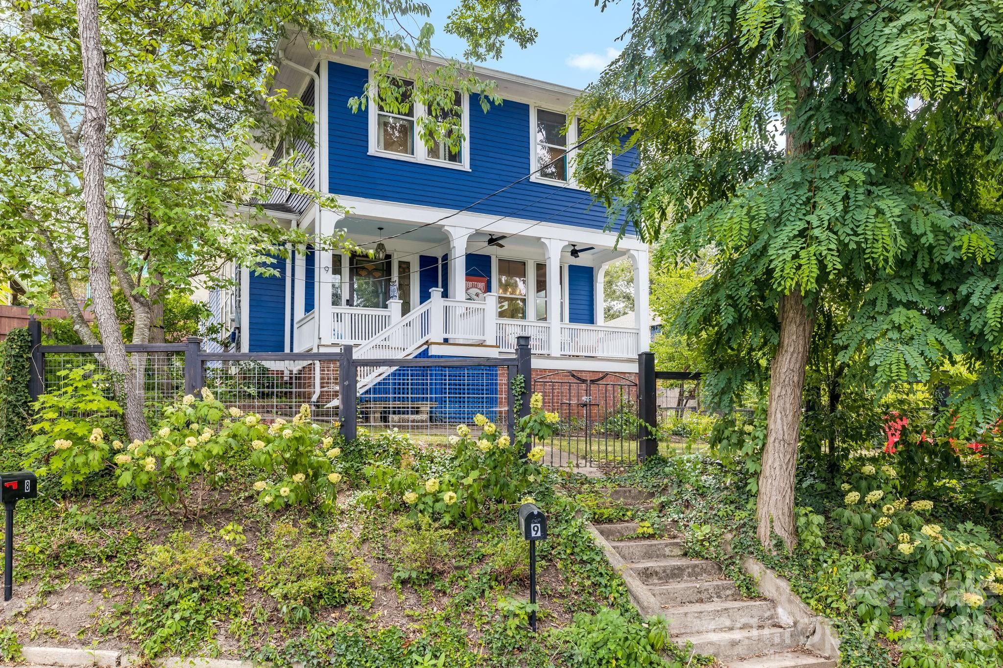 9 Houston Street — Asheville
